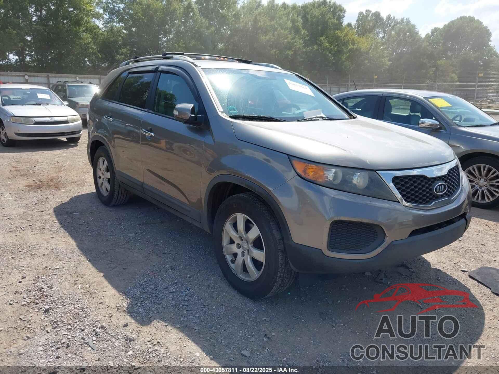 KIA SORENTO 2012 - 5XYKT4A29CG242226
