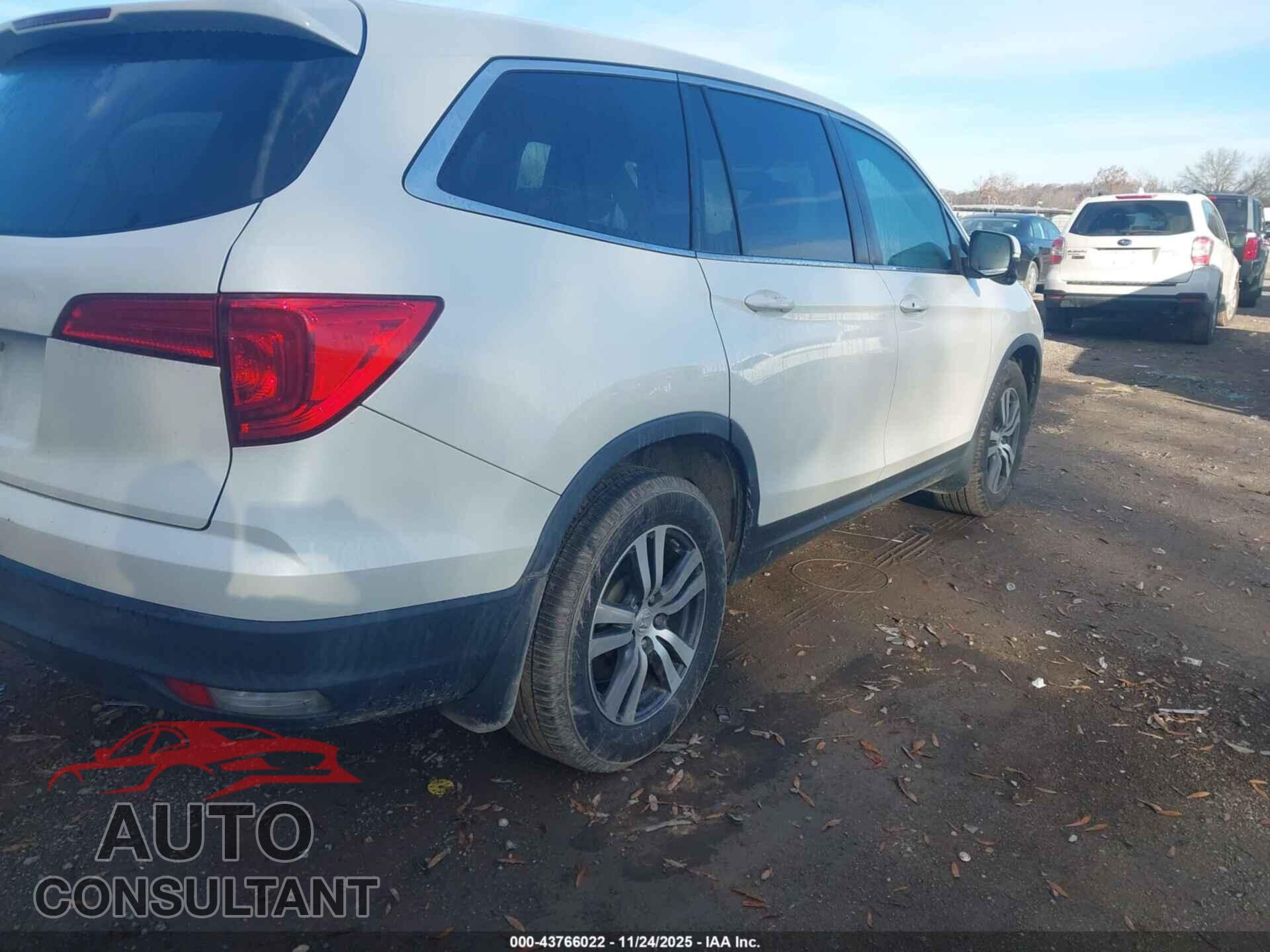 HONDA PILOT 2017 - 5FNYF5H54HB042800