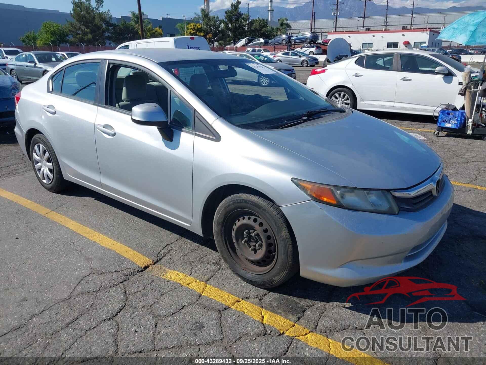 HONDA CIVIC 2012 - 2HGFB2F5XCH570284