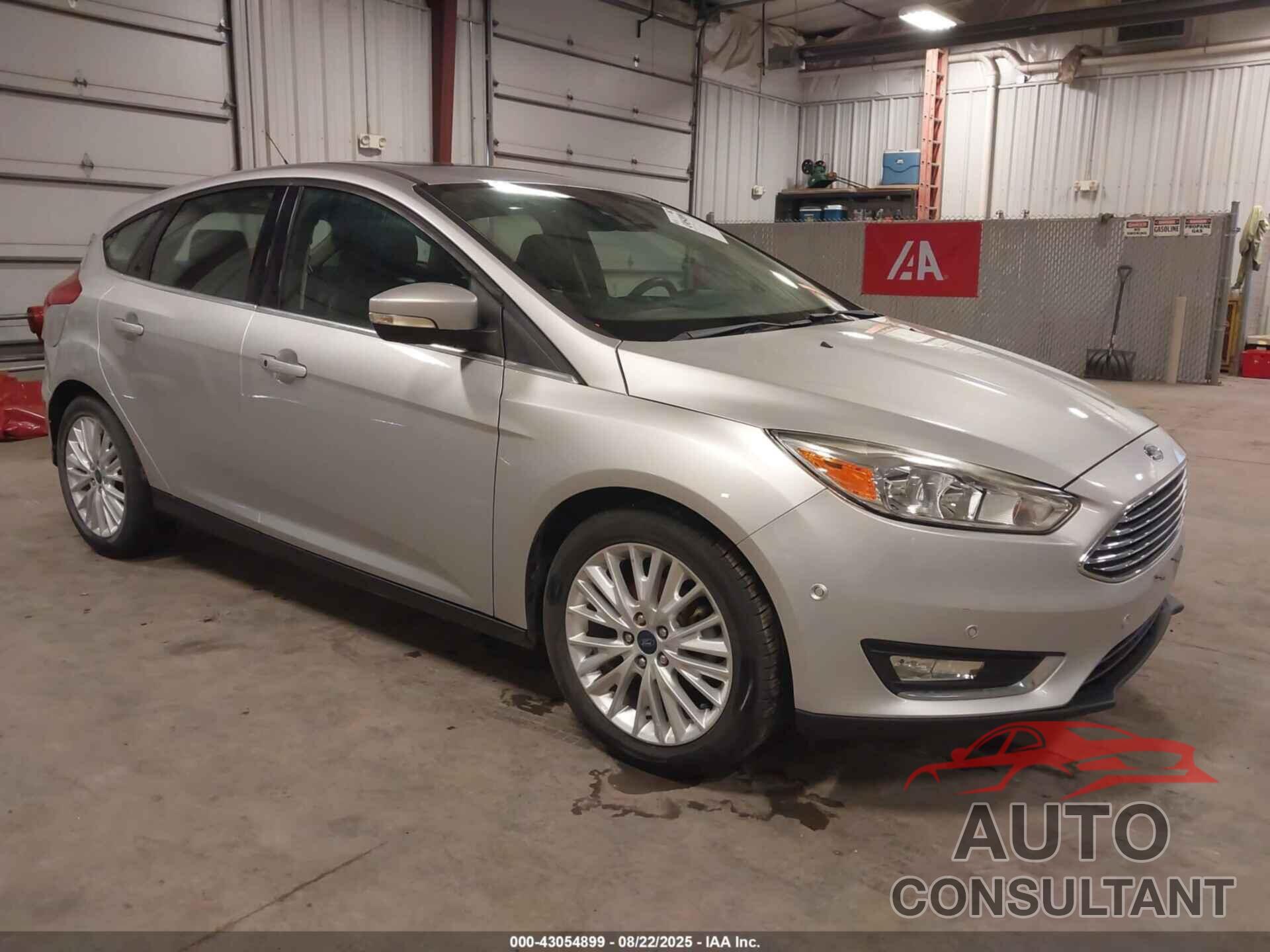 FORD FOCUS 2018 - 1FADP3N29JL269936