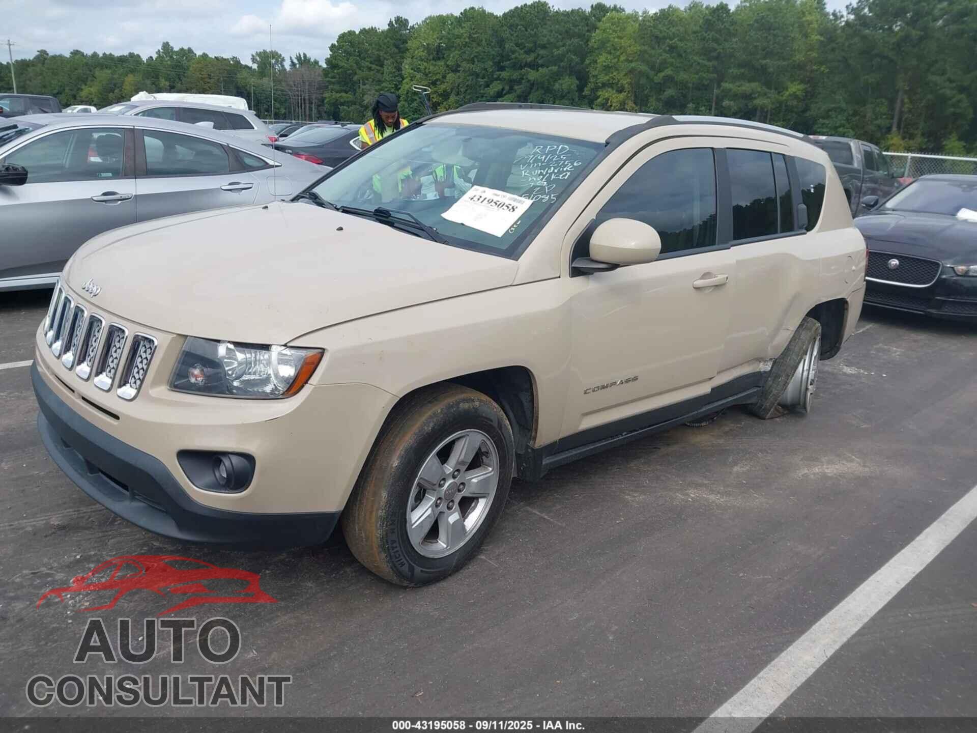 JEEP COMPASS 2017 - 1C4NJCEB0HD102756