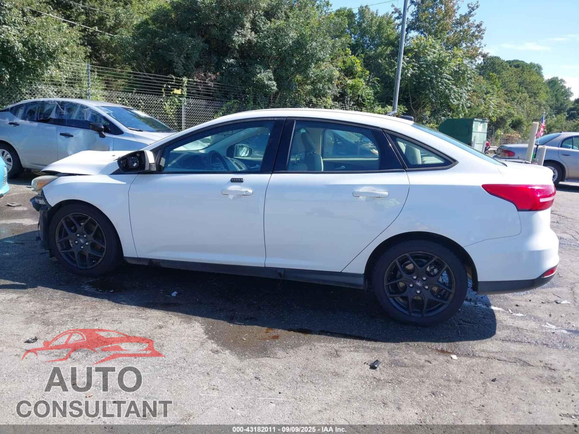 FORD FOCUS 2016 - 1FADP3FE1GL327863