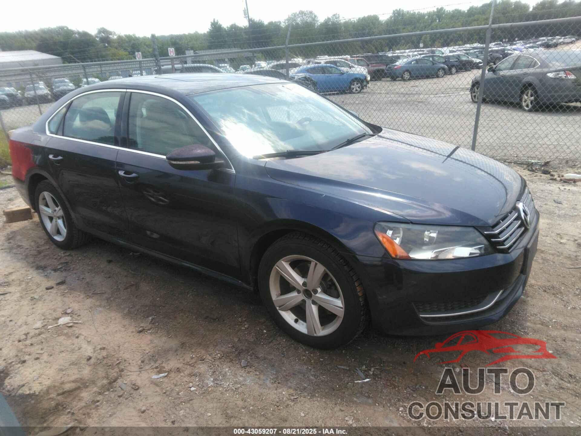 VOLKSWAGEN PASSAT 2012 - 1VWBN7A38CC007502