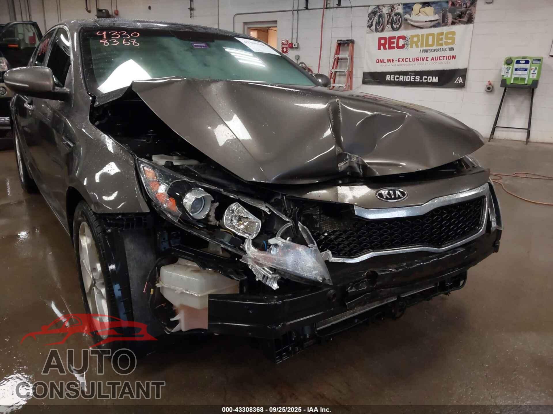KIA OPTIMA 2011 - KNAGN4A76B5164357