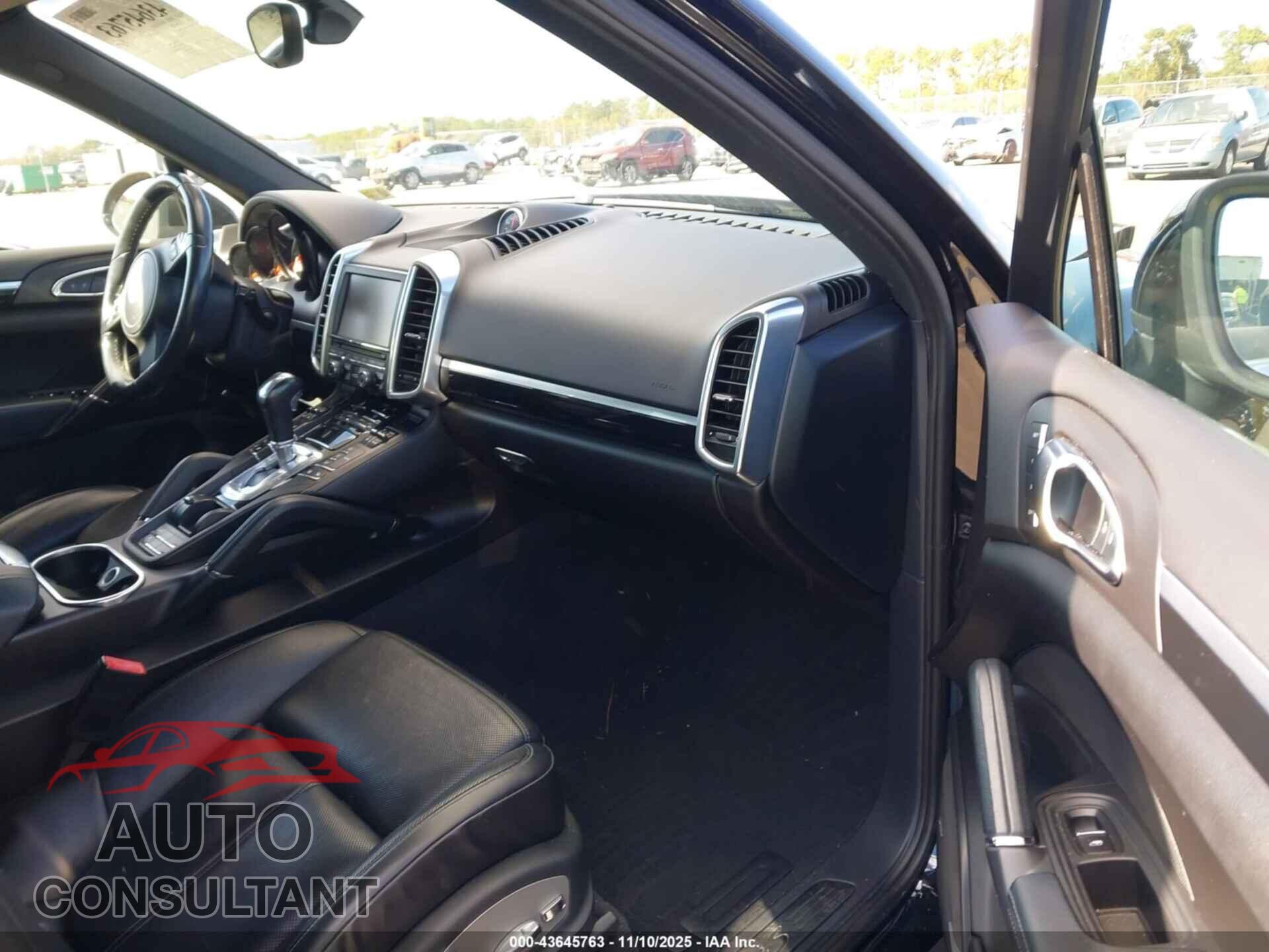 PORSCHE CAYENNE 2012 - WP1AB2A21CLA44729