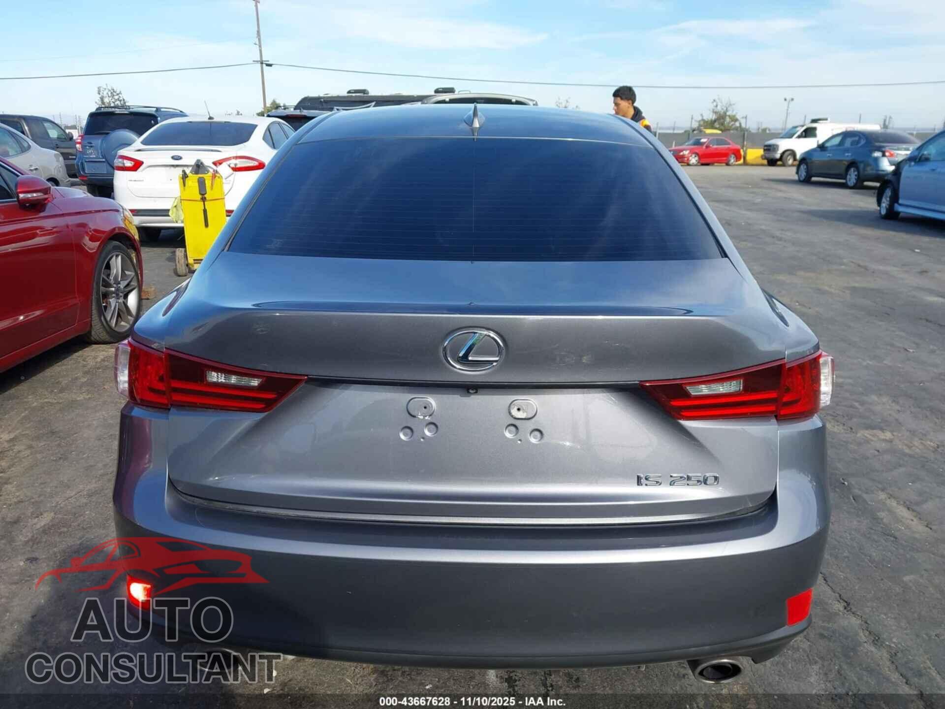 LEXUS IS 250 2014 - JTHBF1D20E5026499