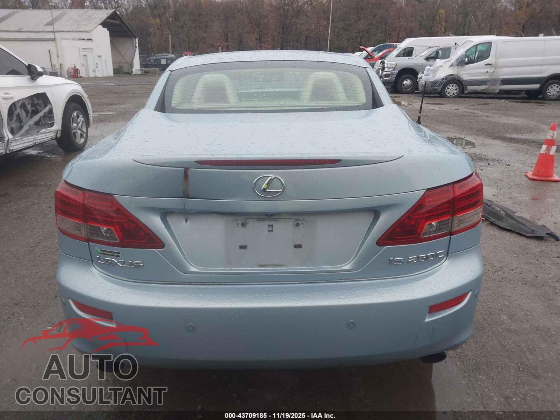 LEXUS IS 250C 2010 - JTHFF2C20A2502190