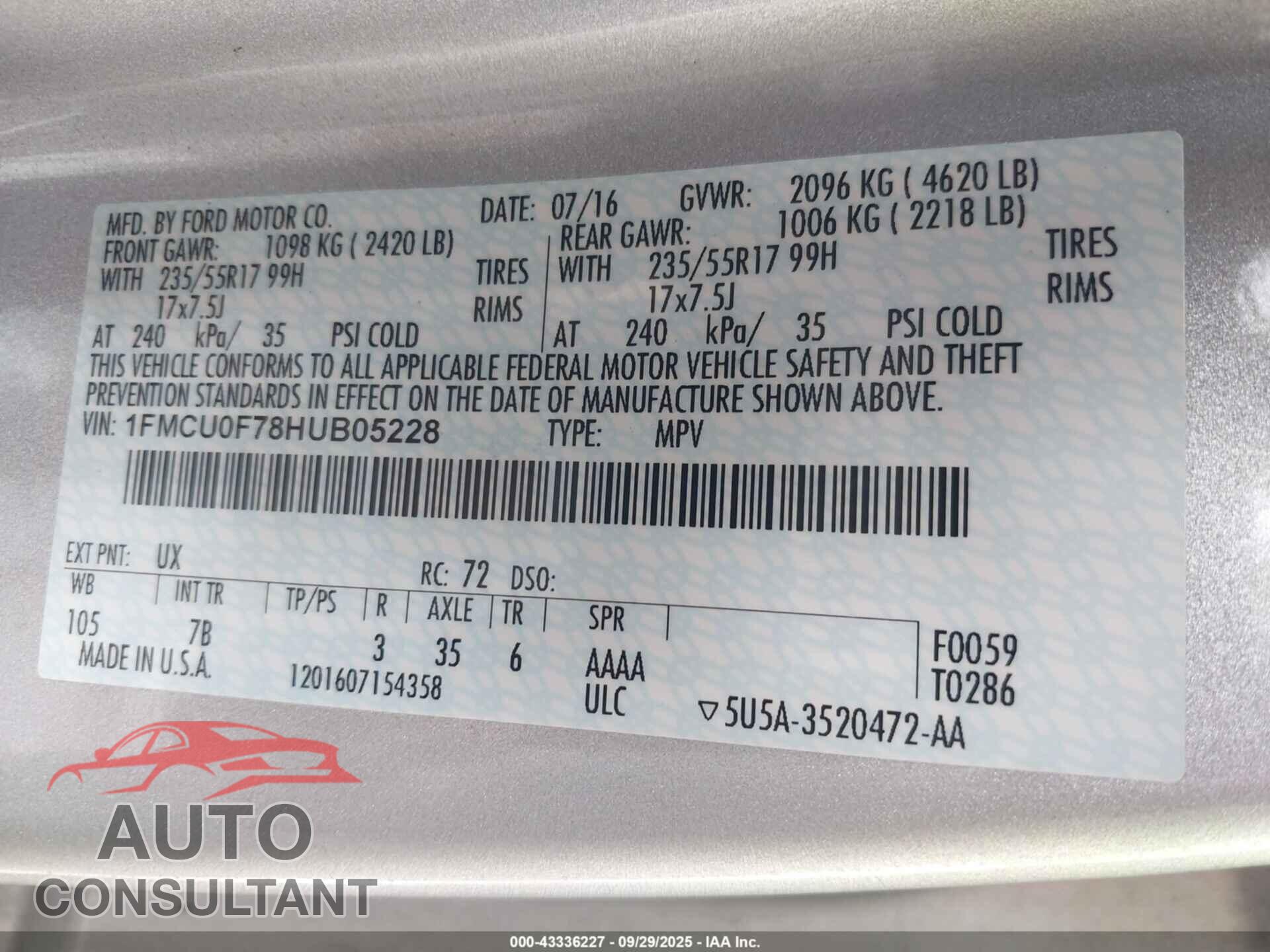 FORD ESCAPE 2017 - 1FMCU0F78HUB05228