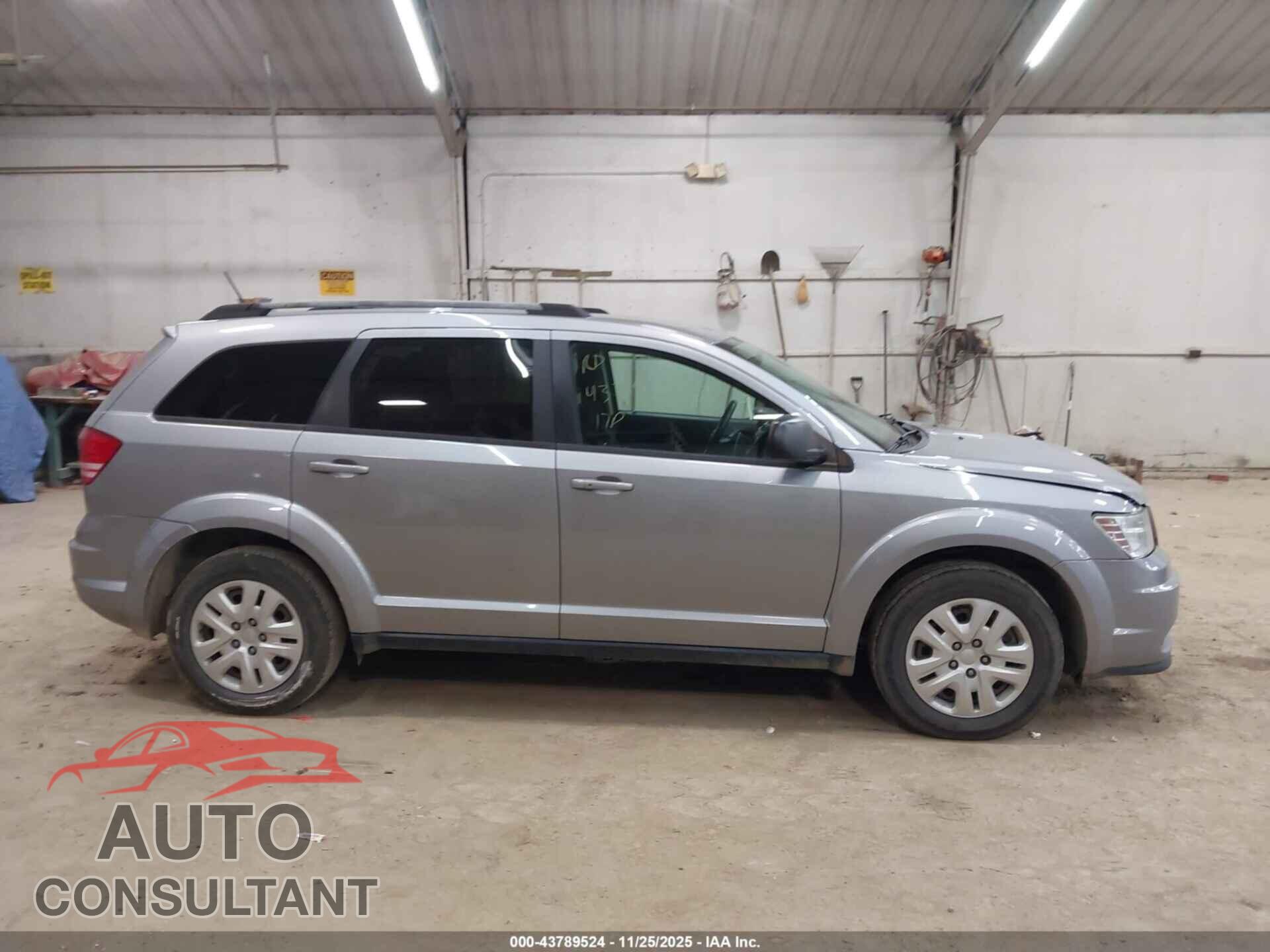 DODGE JOURNEY 2017 - 3C4PDCAB9HT677776