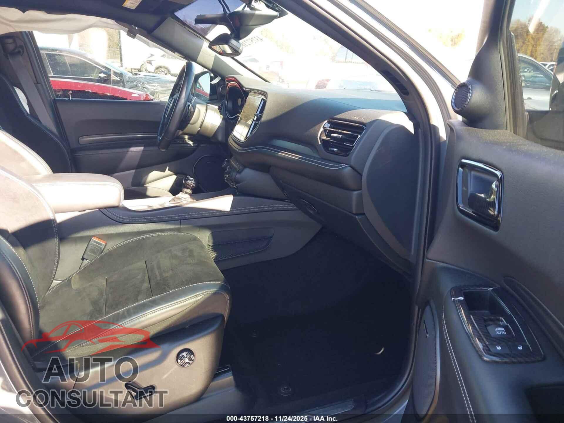 DODGE DURANGO 2022 - 1C4SDJGJ3NC214424