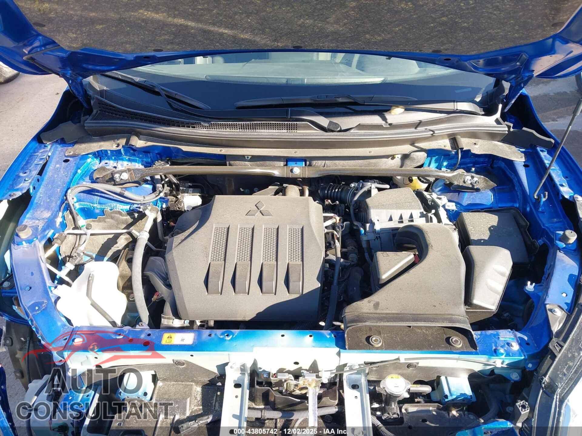MITSUBISHI ECLIPSE CROSS 2025 - JA4ATWAA5SZ048415