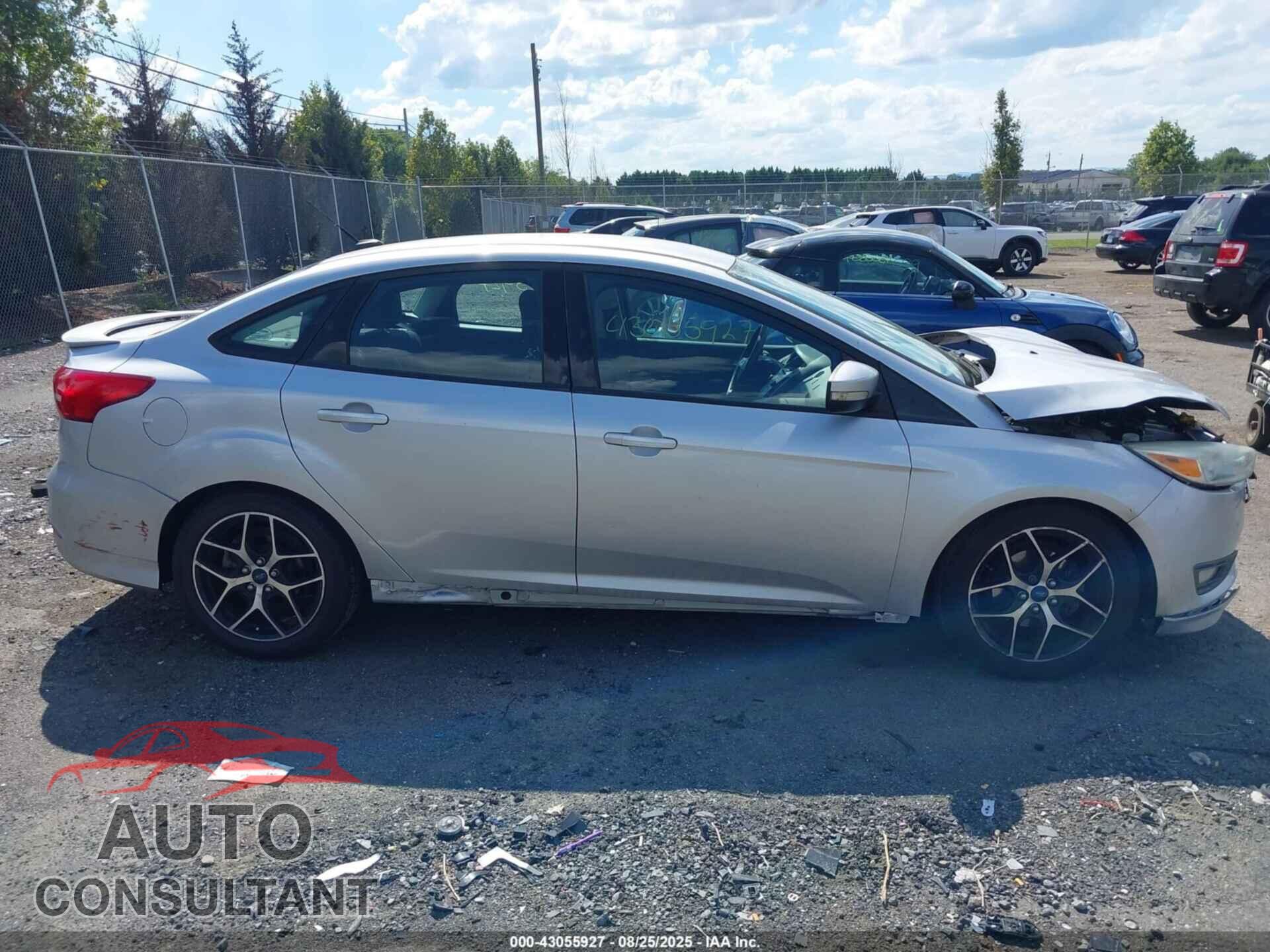 FORD FOCUS 2015 - 1FADP3F24FL228457