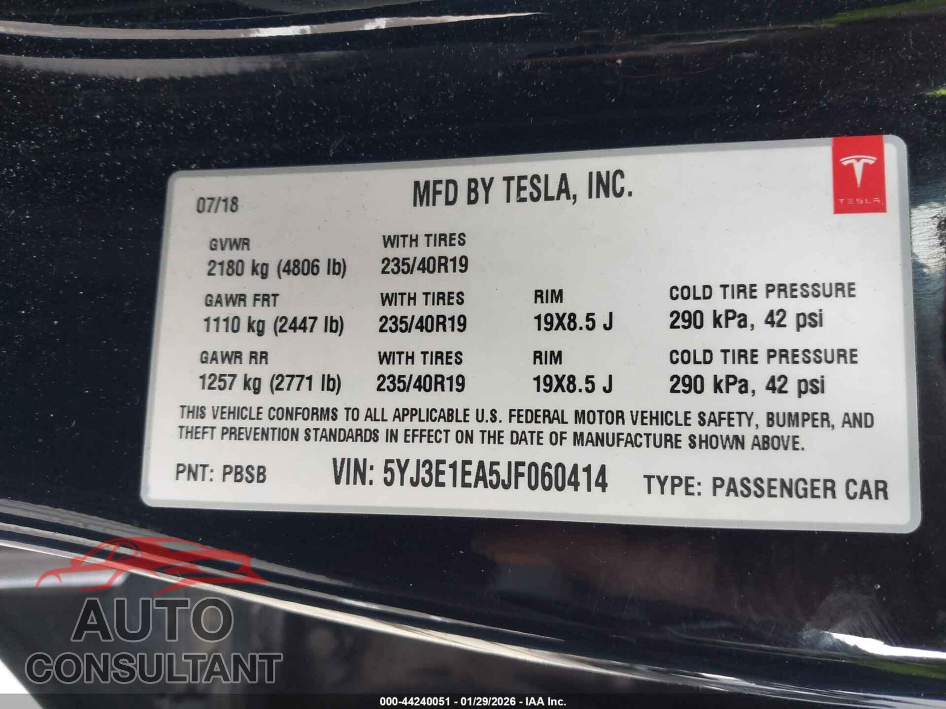 TESLA MODEL 3 2018 - 5YJ3E1EA5JF060414