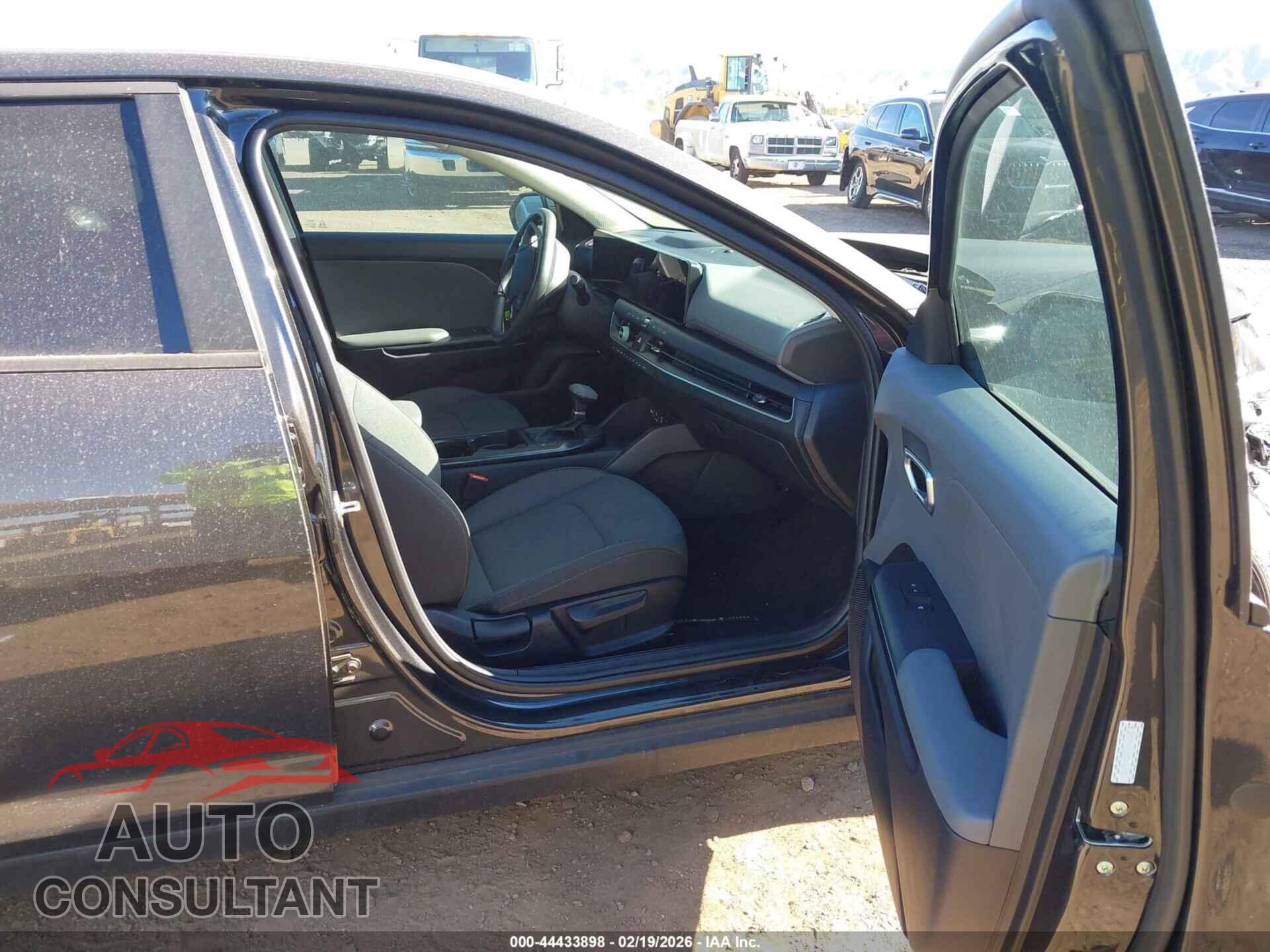 KIA K4 2025 - 3KPFT4DEXSE146351