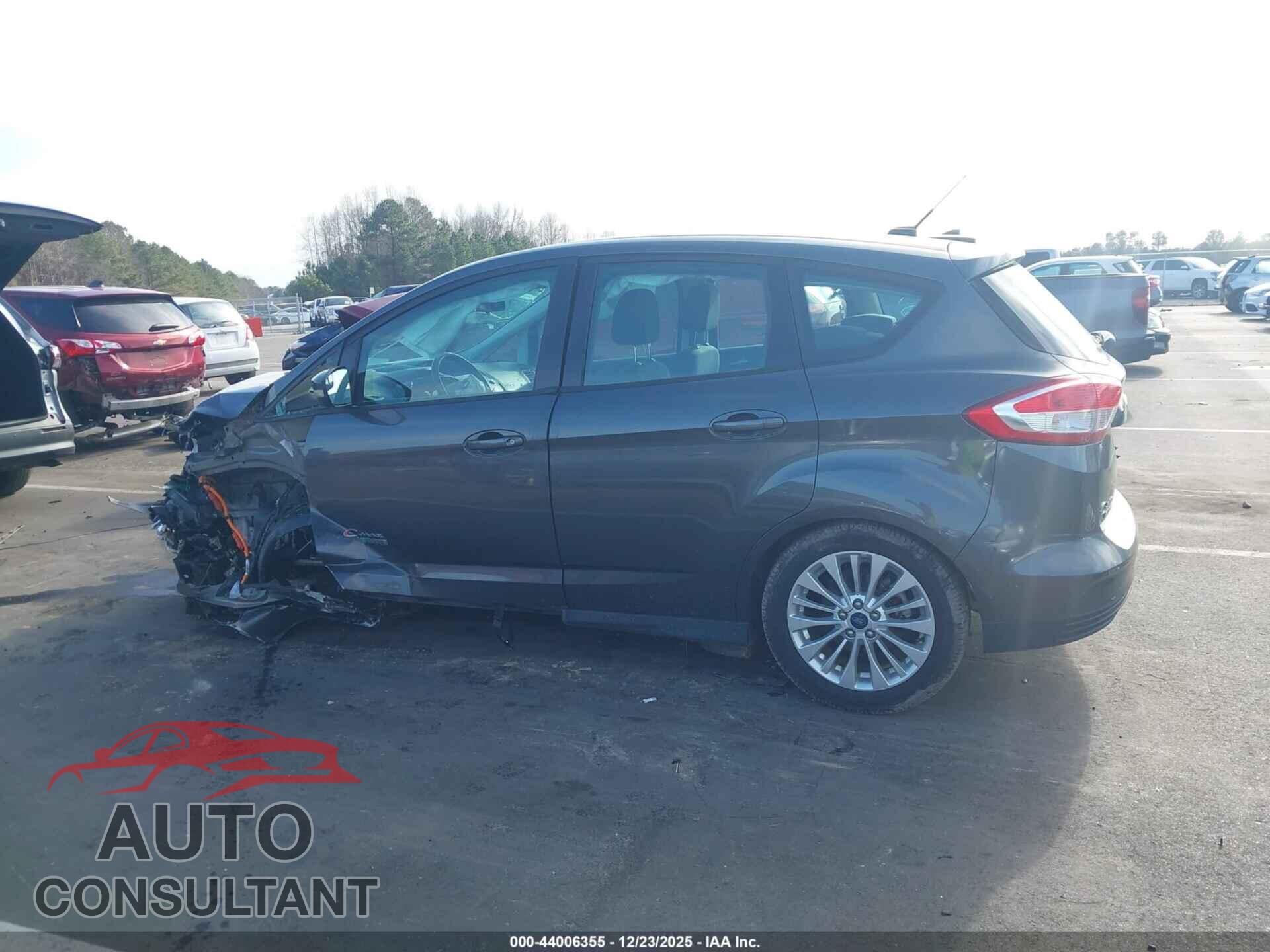 FORD C-MAX ENERGI 2017 - 1FADP5EU4HL110166