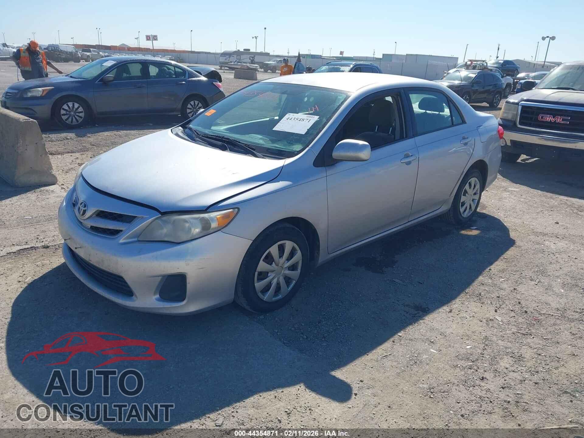 TOYOTA COROLLA 2011 - 2T1BU4EEXBC538206