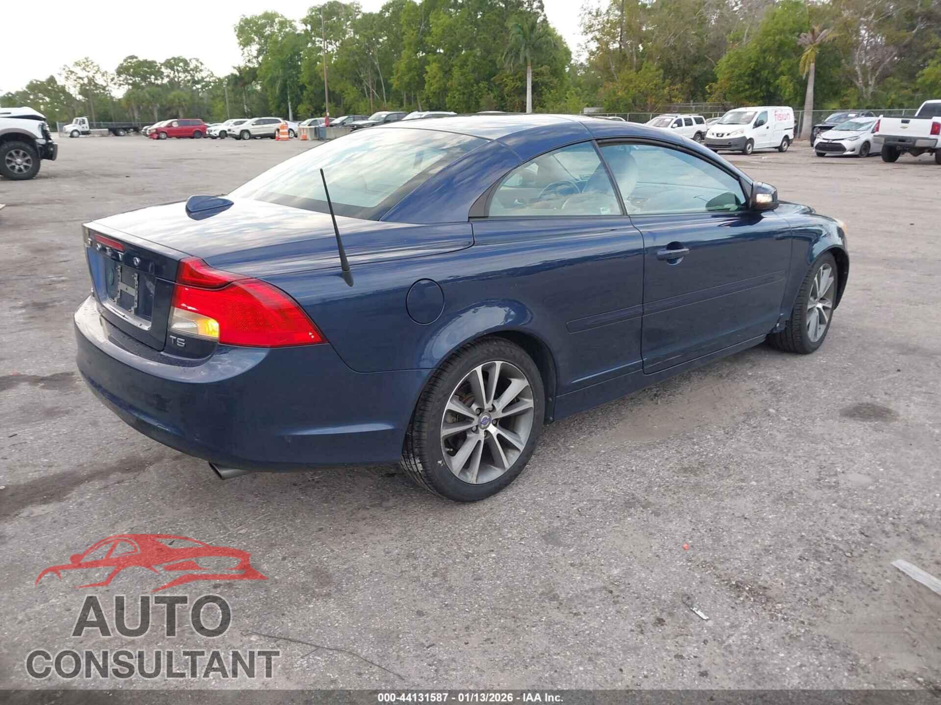 VOLVO C70 2012 - YV1672MC6CJ126068