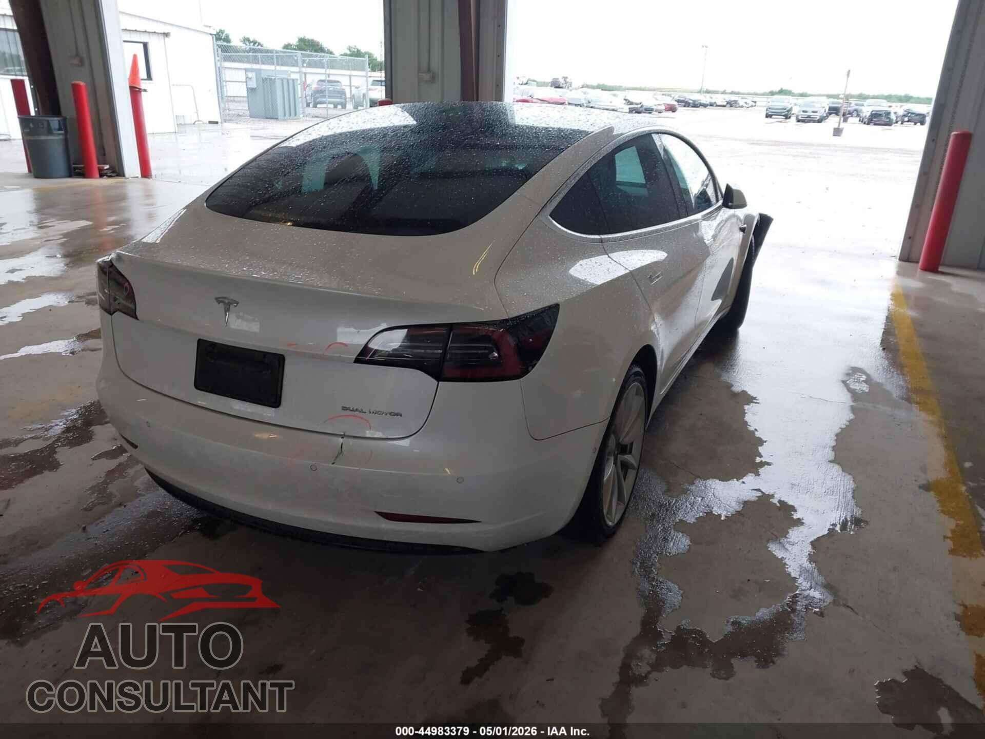 TESLA MODEL 3 2019 - 5YJ3E1EB3KF453497
