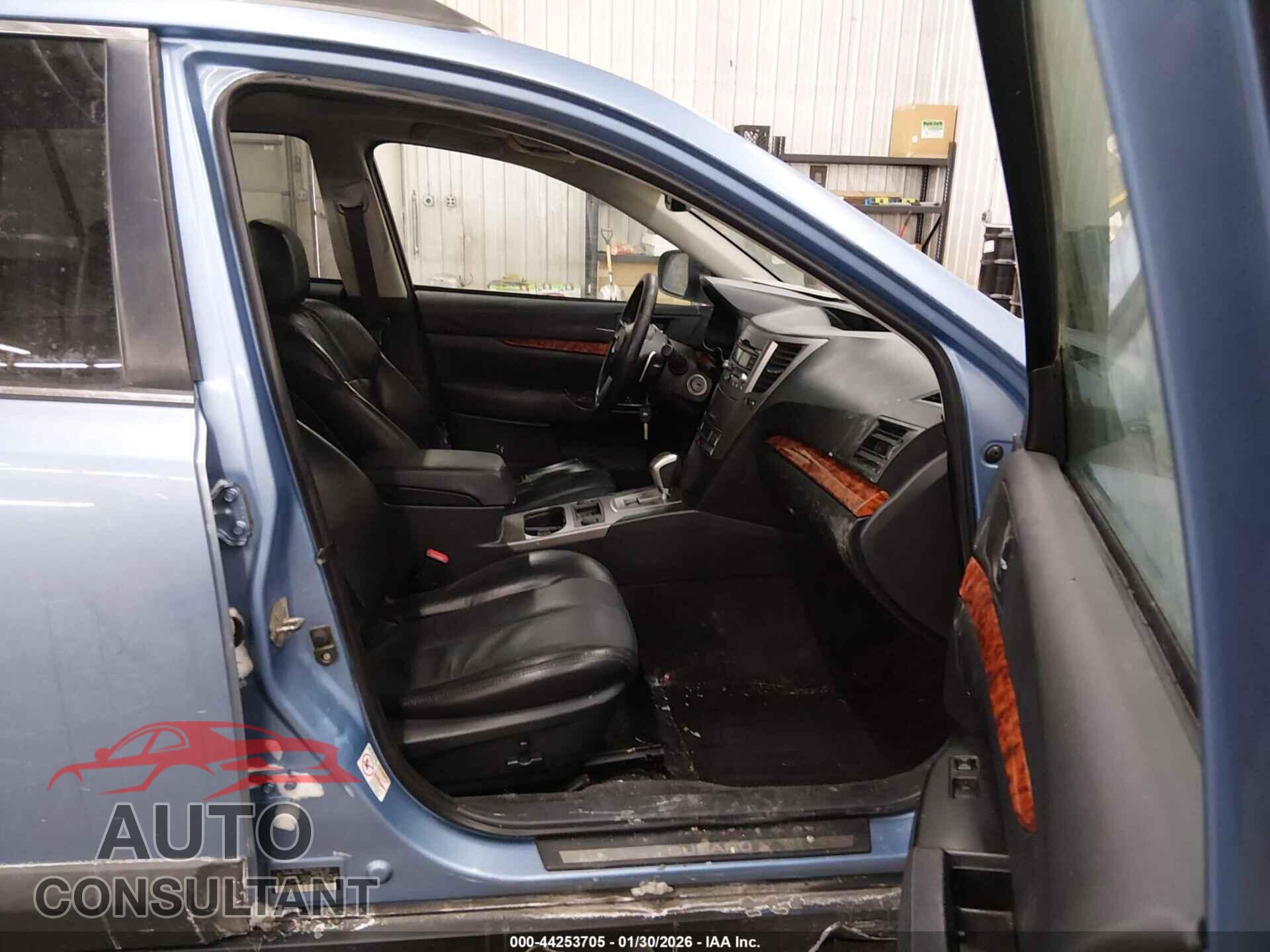 SUBARU OUTBACK 2011 - 4S4BRDKC7B2372340