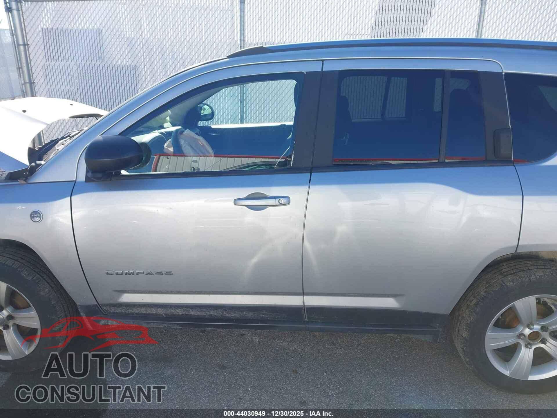 JEEP COMPASS 2012 - 1C4NJDBB7CD686947
