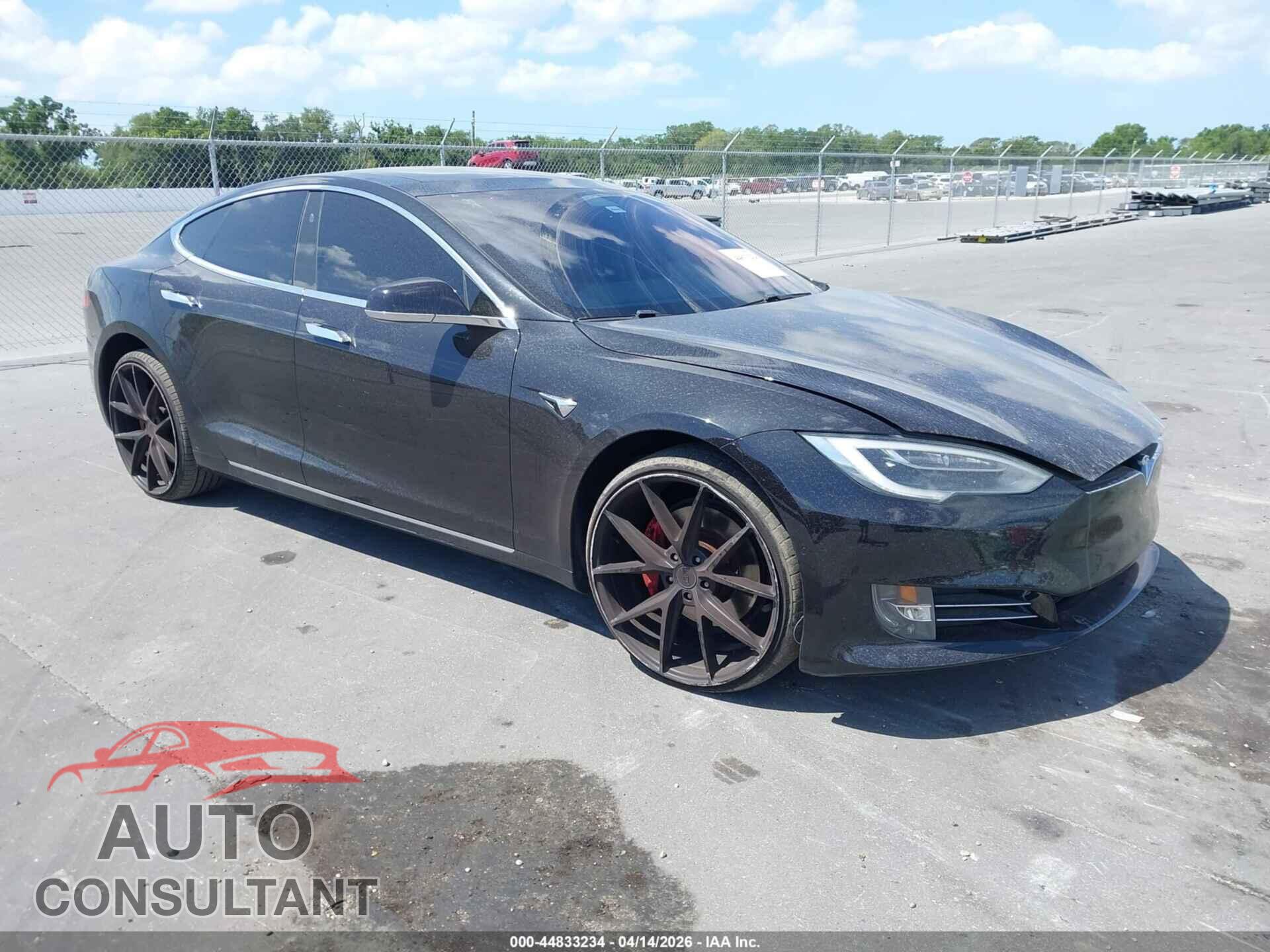 TESLA MODEL S 2018 - 5YJSA1E49JF280687