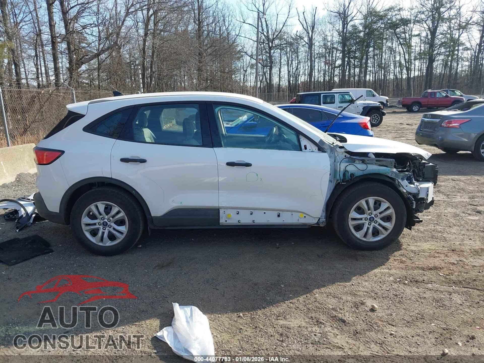 FORD ESCAPE 2020 - 1FMCU0F6XLUA24733