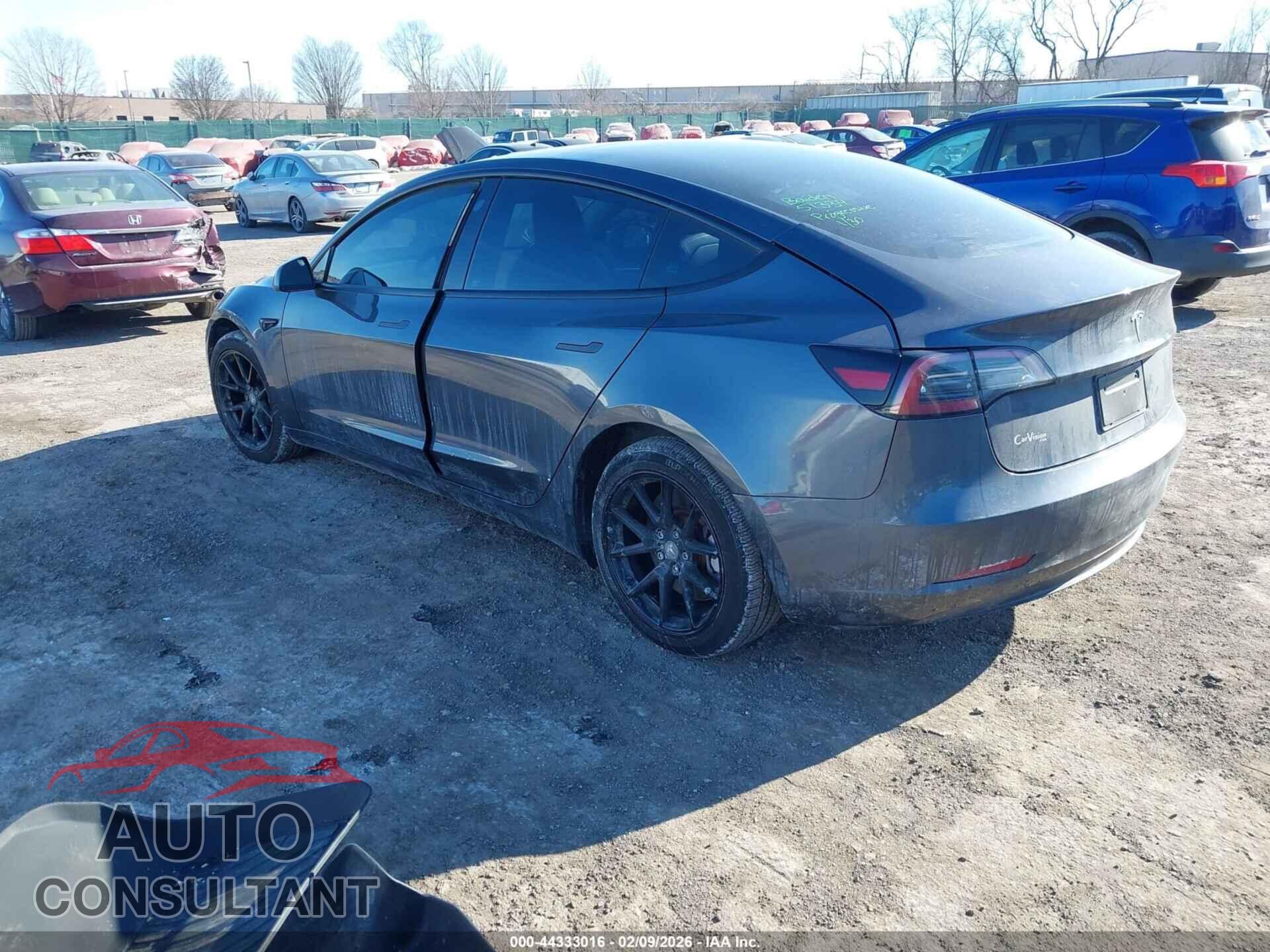 TESLA MODEL 3 2023 - 5YJ3E1EA6PF687972