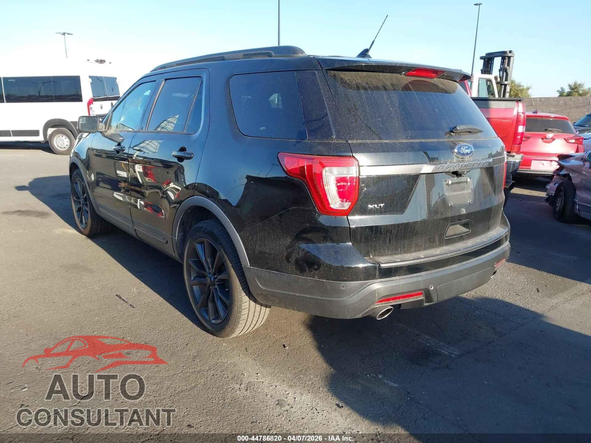 FORD EXPLORER 2018 - 1FM5K7D82JGB18287