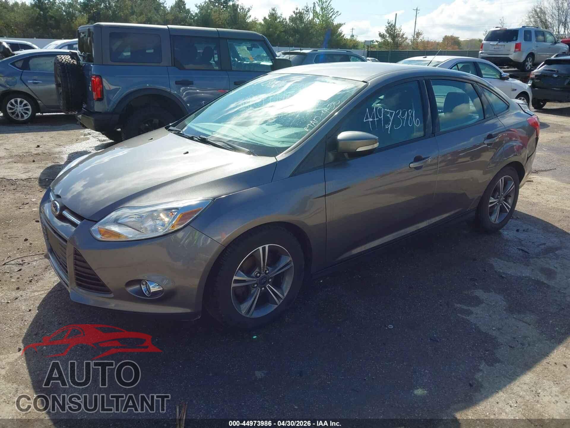 FORD FOCUS 2014 - 1FADP3F29EL261713