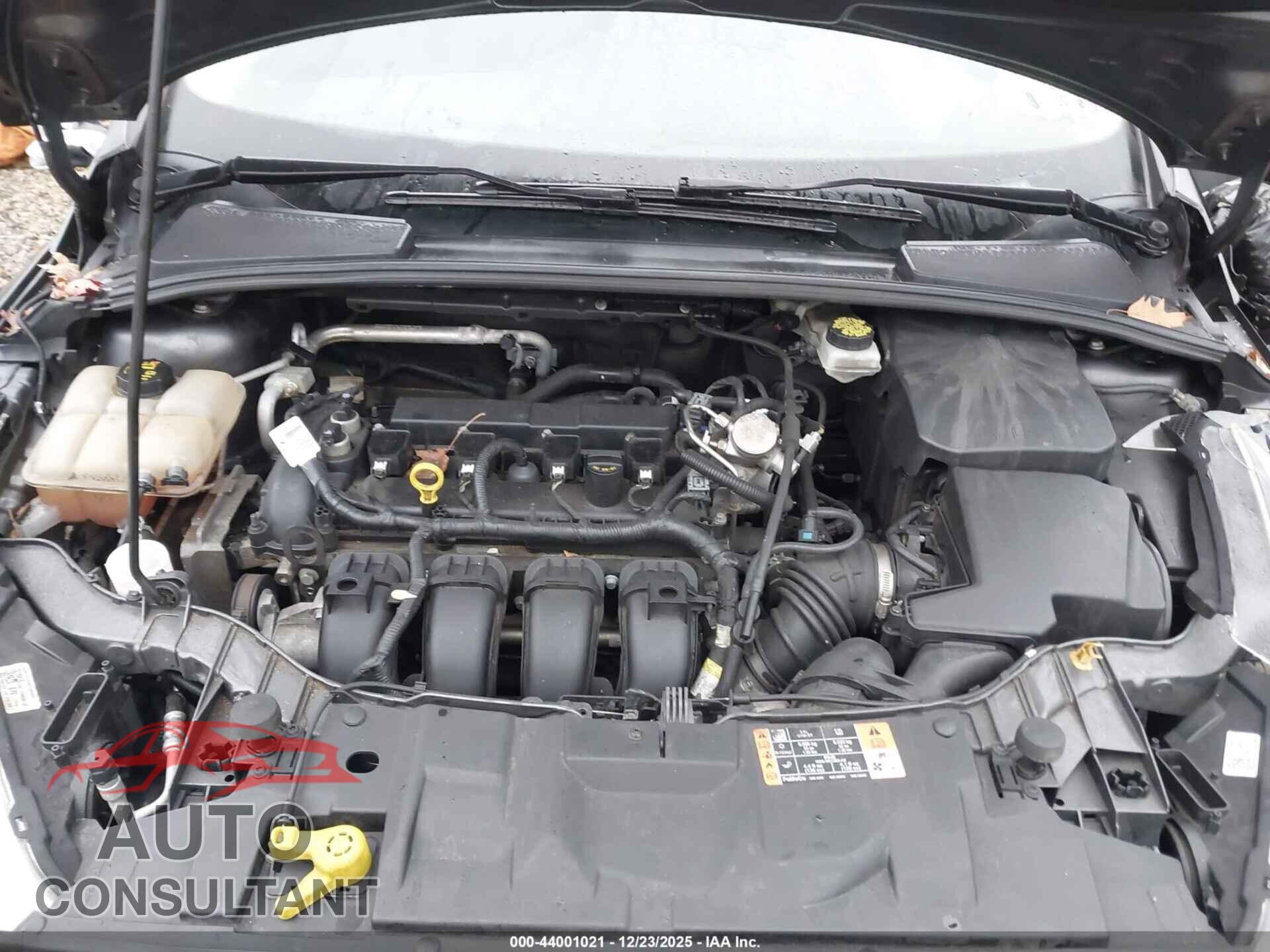 FORD FOCUS 2017 - 1FADP3E21HL298731