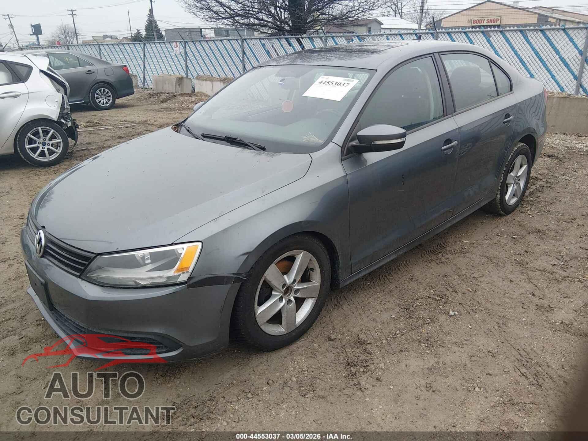 VOLKSWAGEN JETTA 2012 - 3VWLL7AJ1CM331110