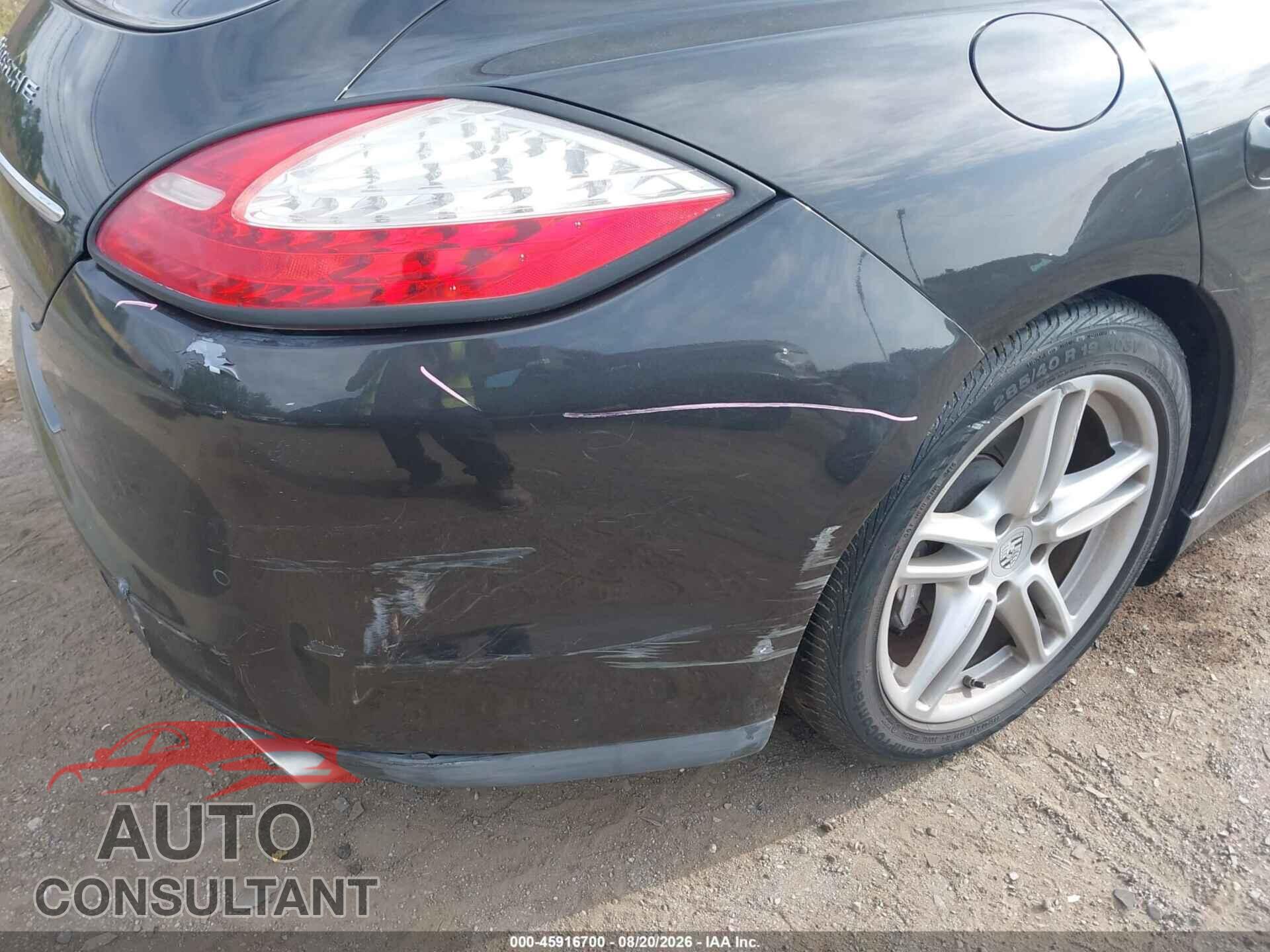 PORSCHE PANAMERA 2011 - WP0AA2A72BL013357