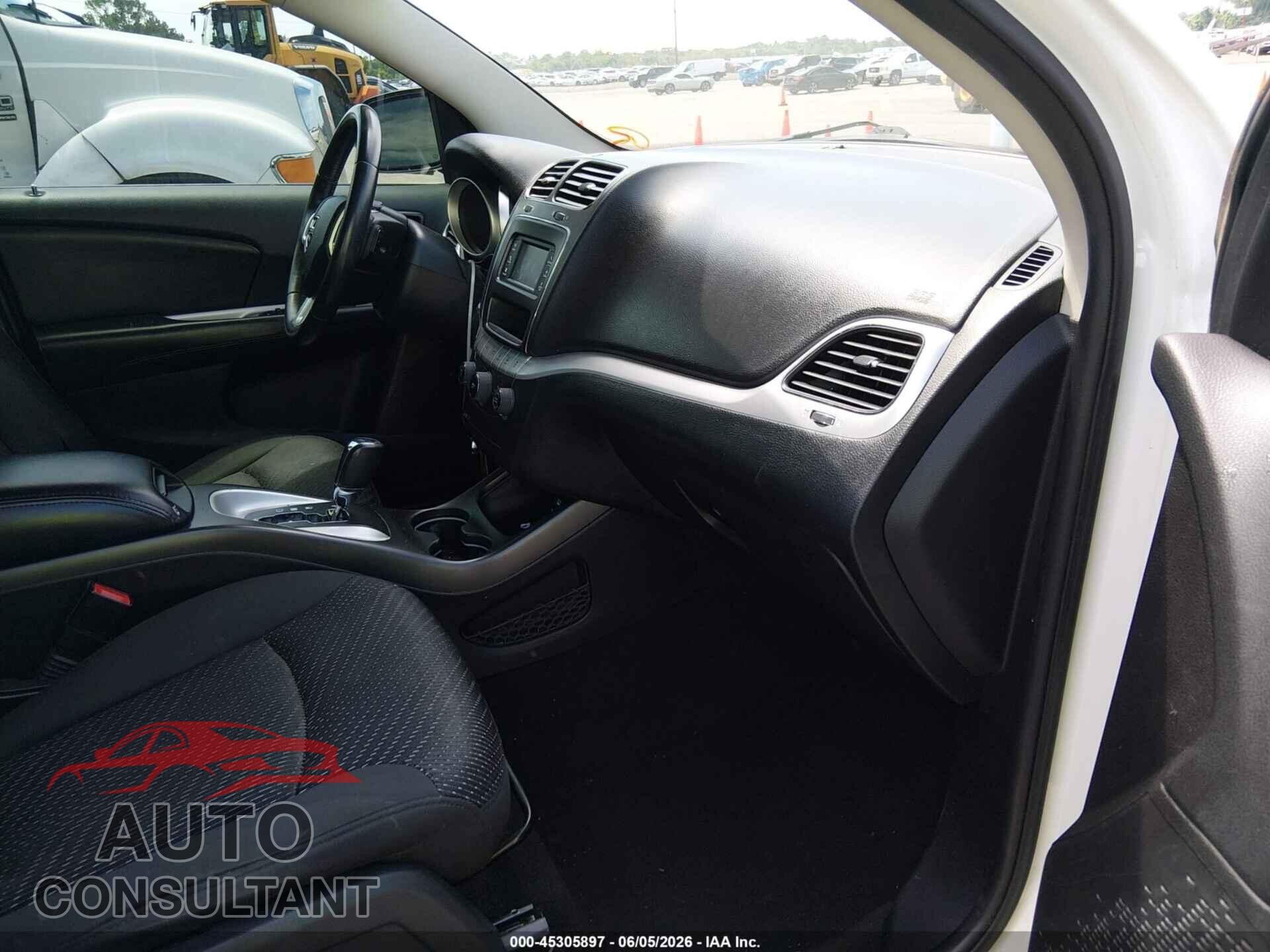 DODGE JOURNEY 2017 - 3C4PDCBG8HT598917