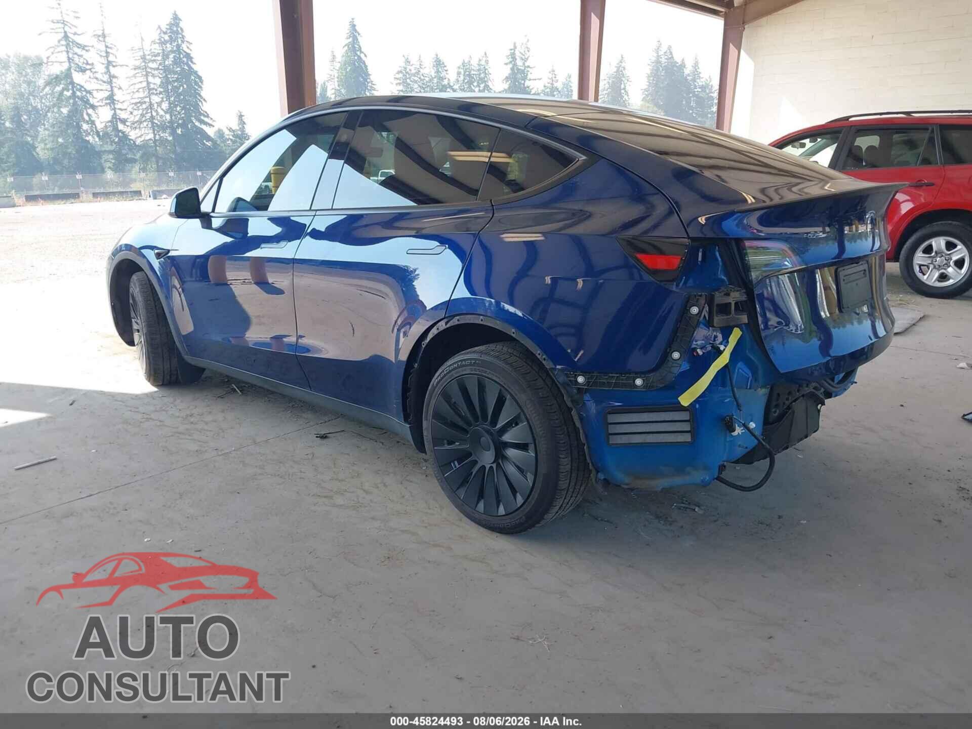 TESLA MODEL Y 2024 - 7SAYGDEE5RF007733