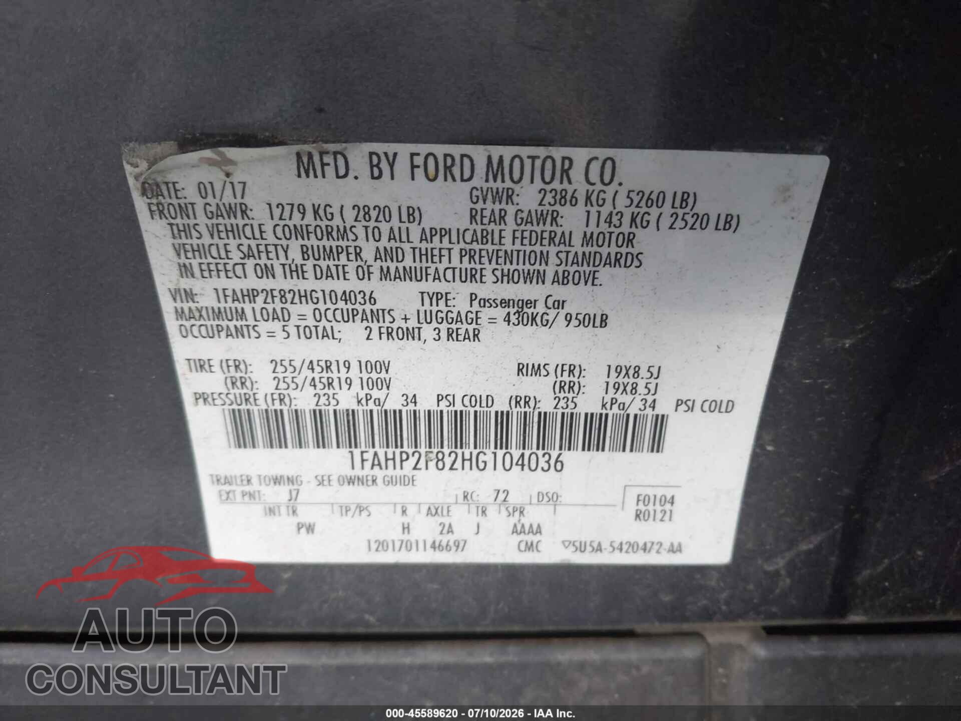 FORD TAURUS 2017 - 1FAHP2F82HG104036