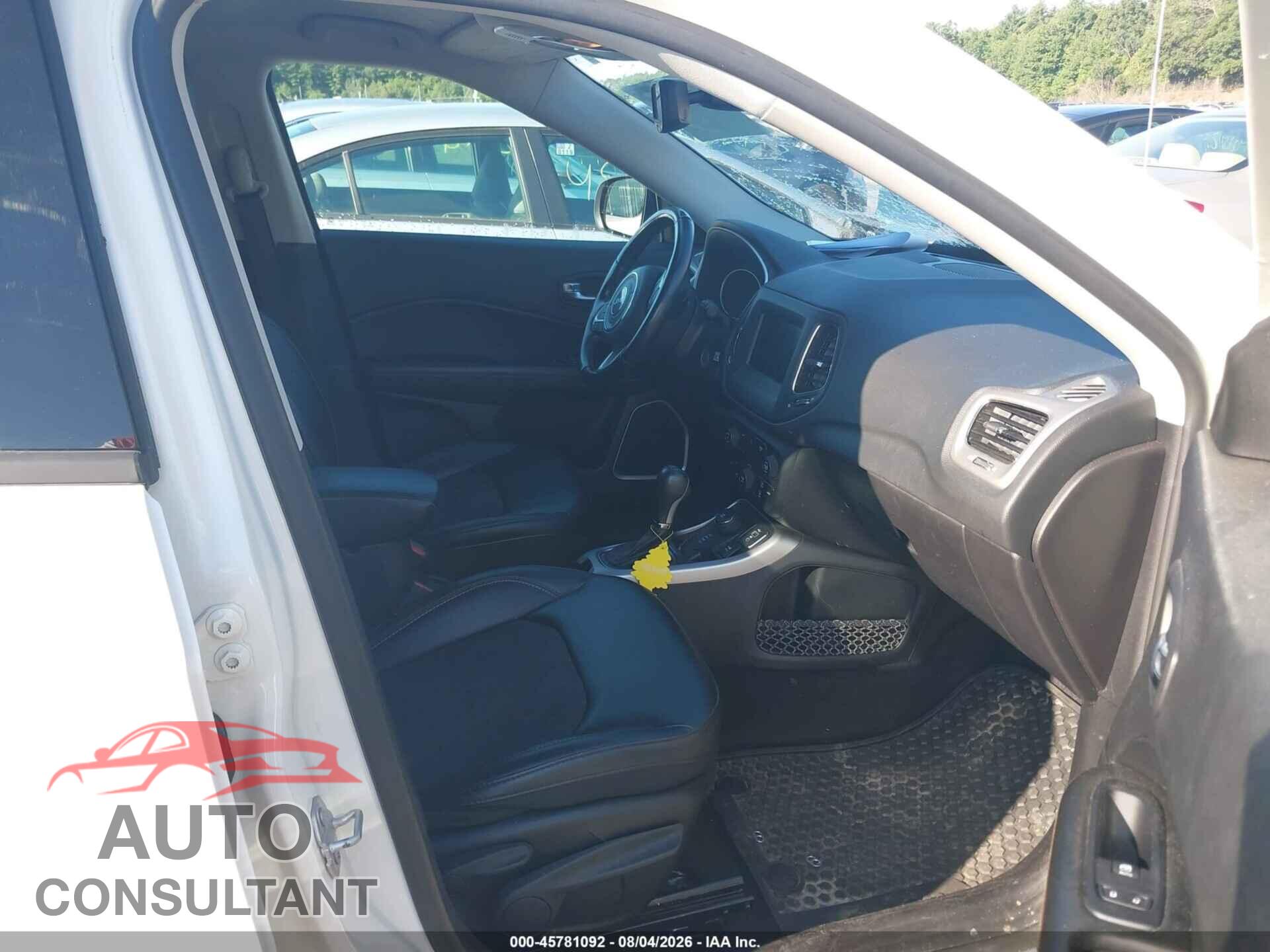 JEEP COMPASS 2019 - 3C4NJDBB8KT847301