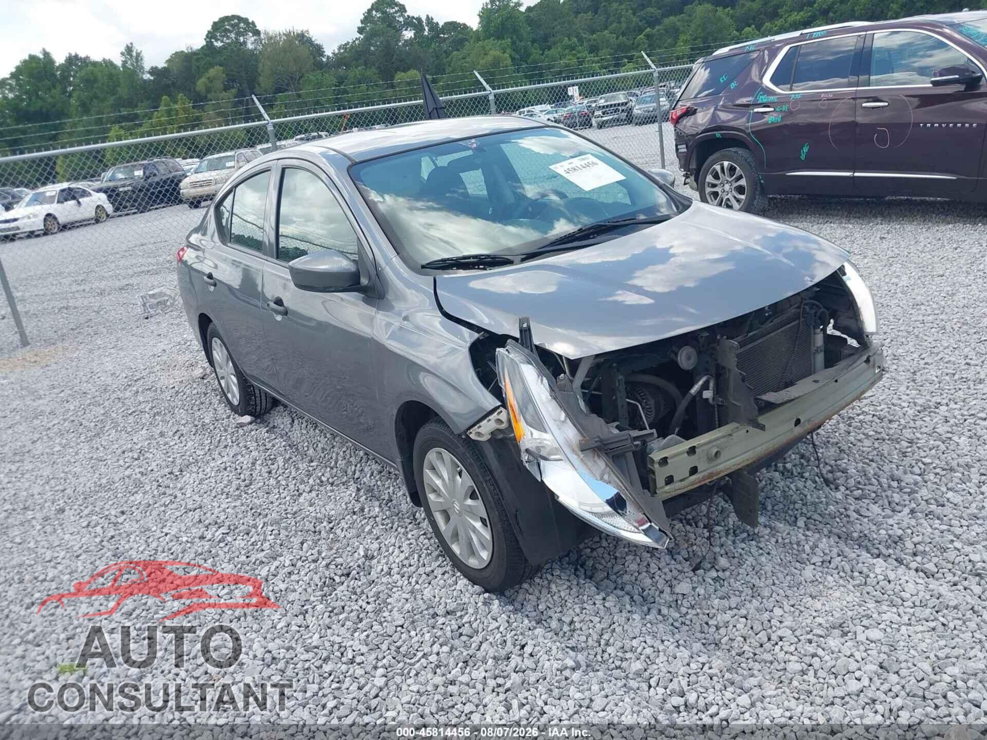 NISSAN VERSA 2017 - 3N1CN7AP1HL908672