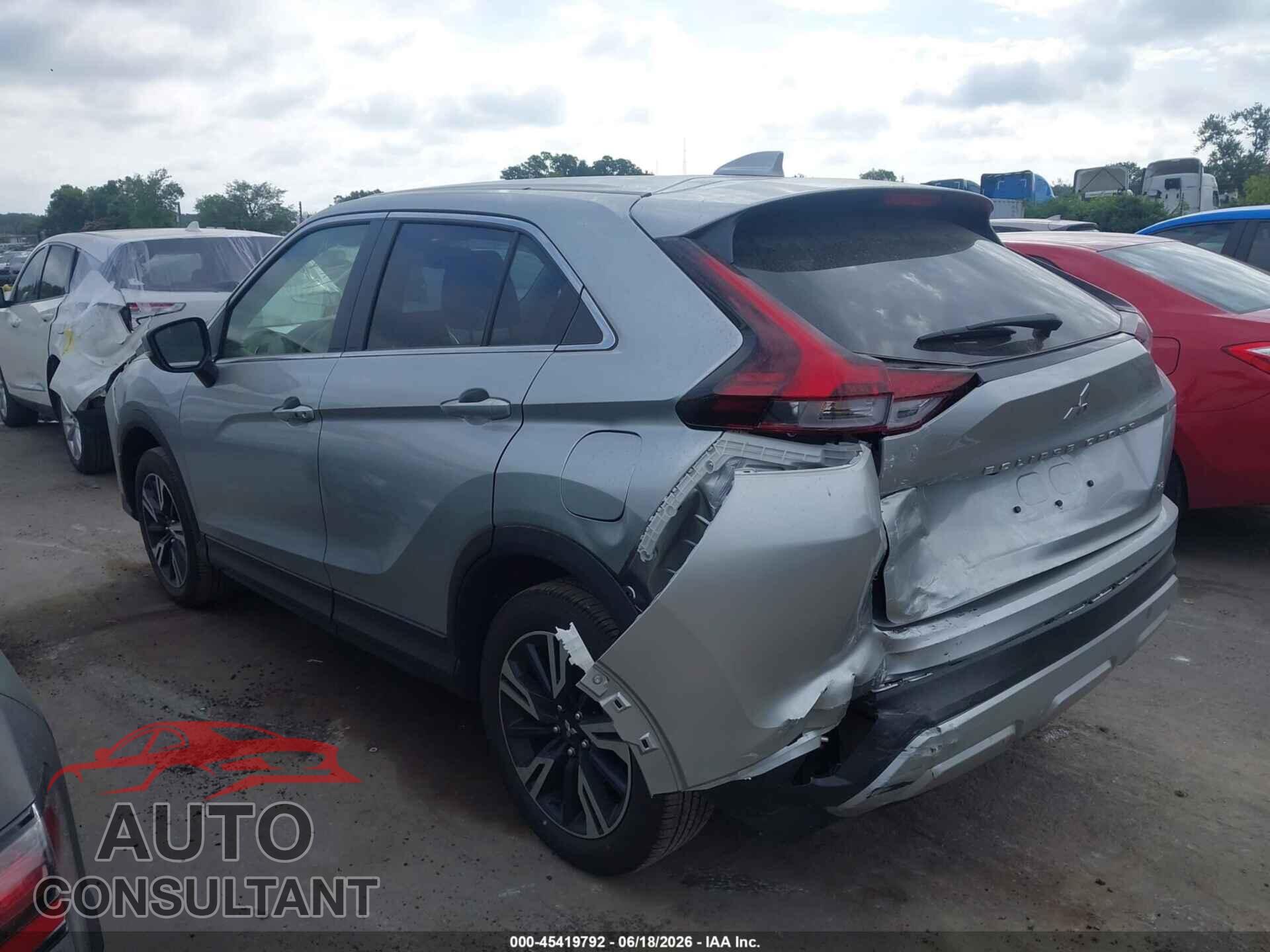 MITSUBISHI ECLIPSE CROSS 2026 - JA4ATWAAXTZ025925