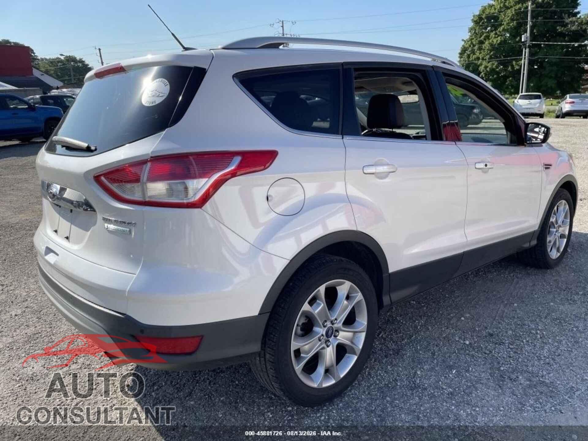 FORD ESCAPE 2014 - 1FMCU0J94EUB17543