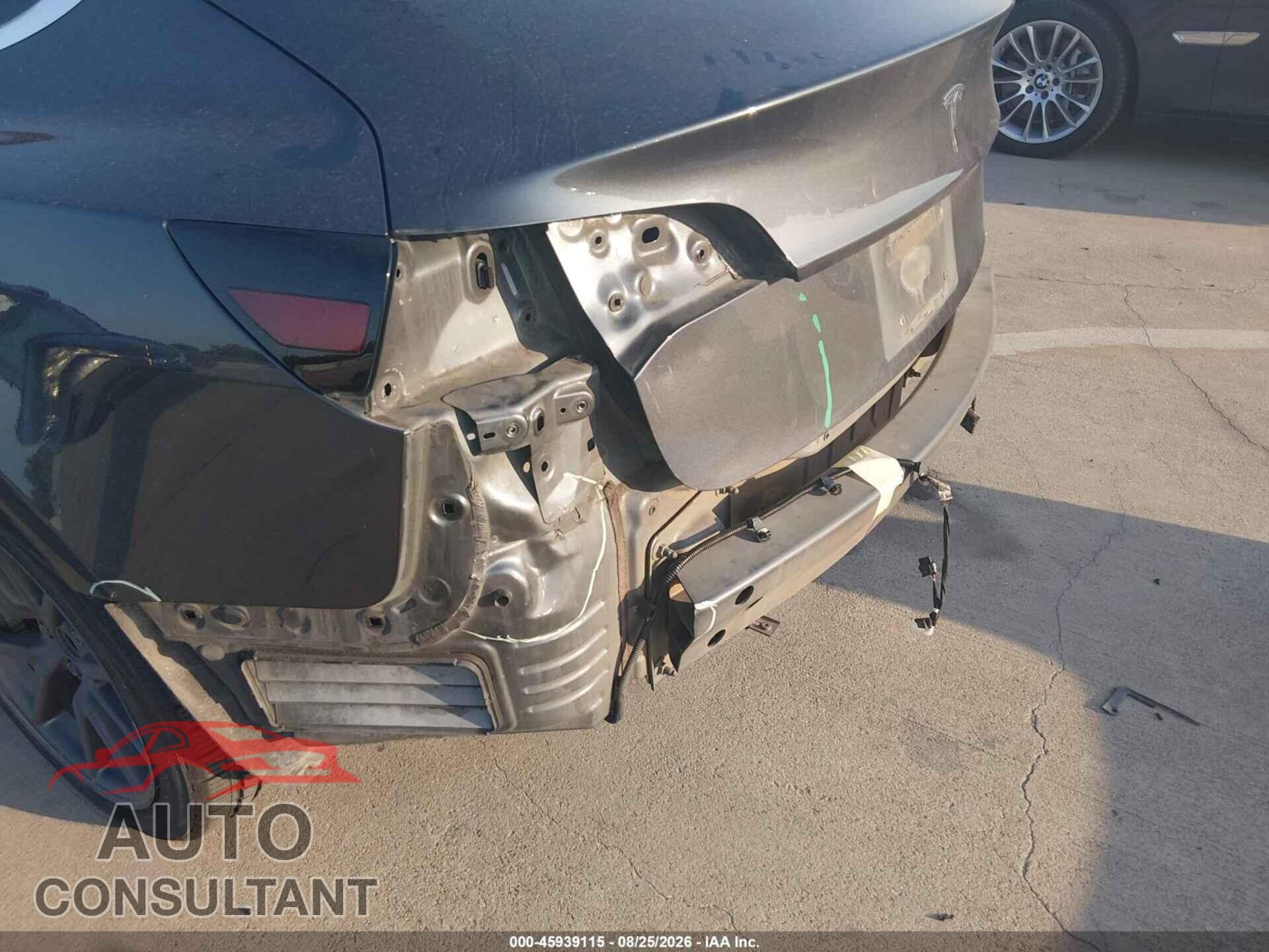 TESLA MODEL 3 2018 - 5YJ3E1EA3JF101641