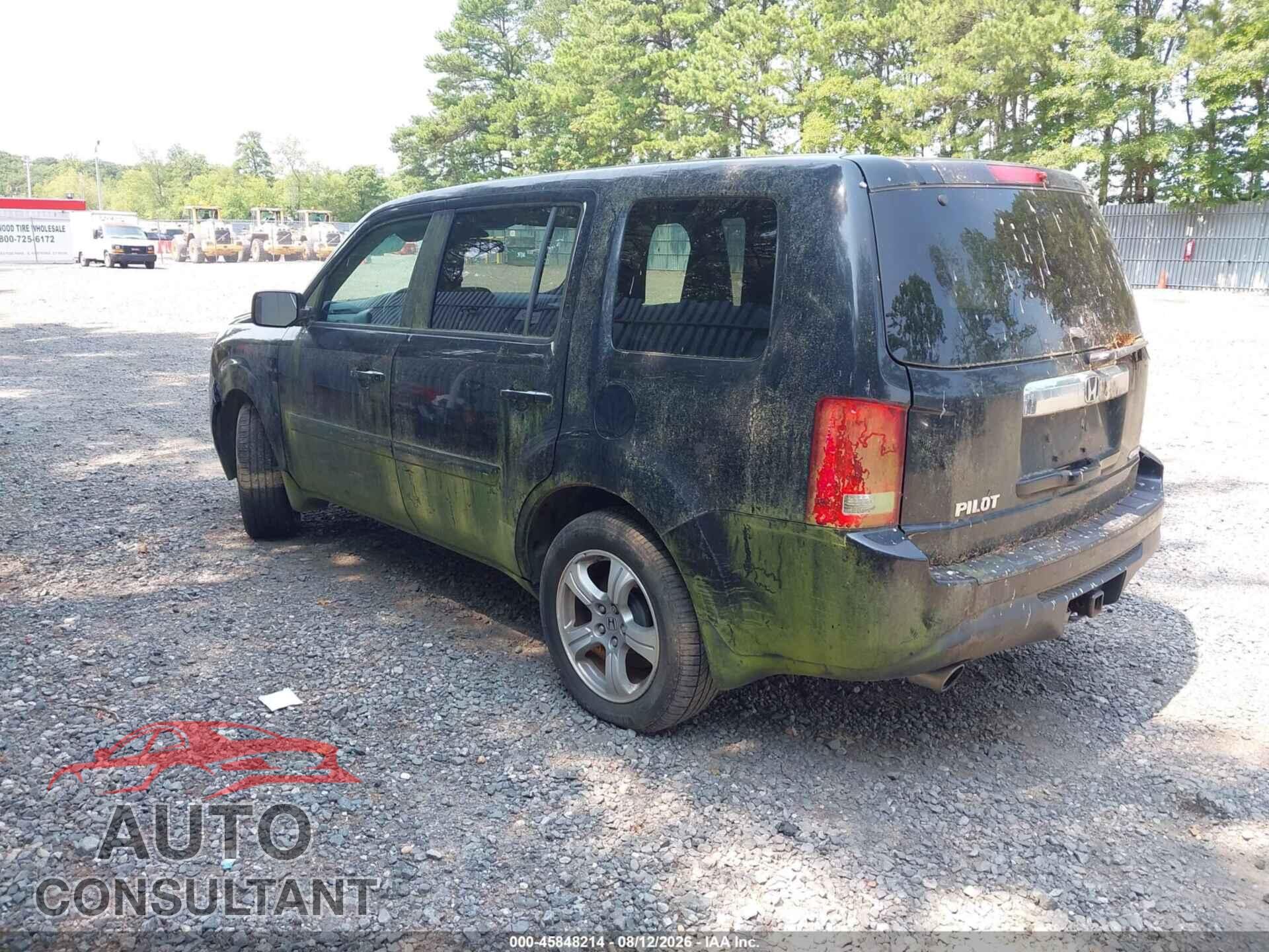 HONDA PILOT 2014 - 5FNYF4H49EB031739