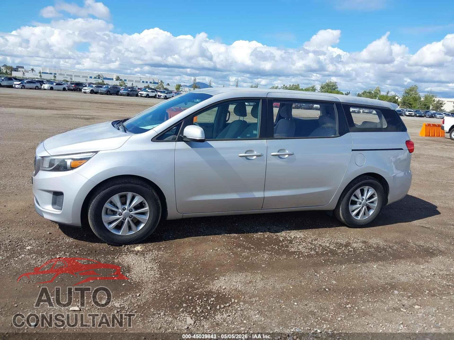 KIA SEDONA 2018 - KNDMA5C14J6374237