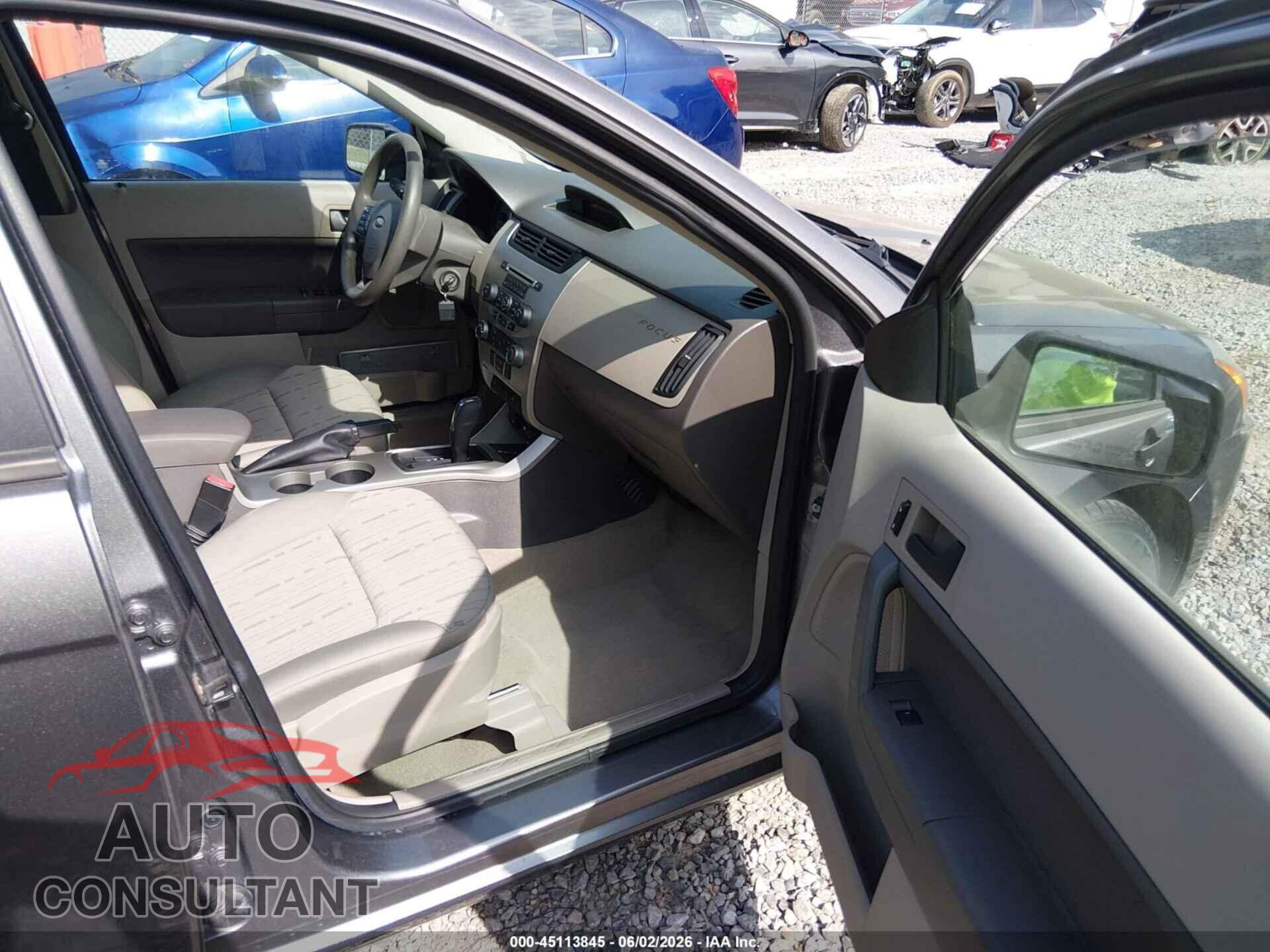 FORD FOCUS 2011 - 1FAHP3FN5BW159220