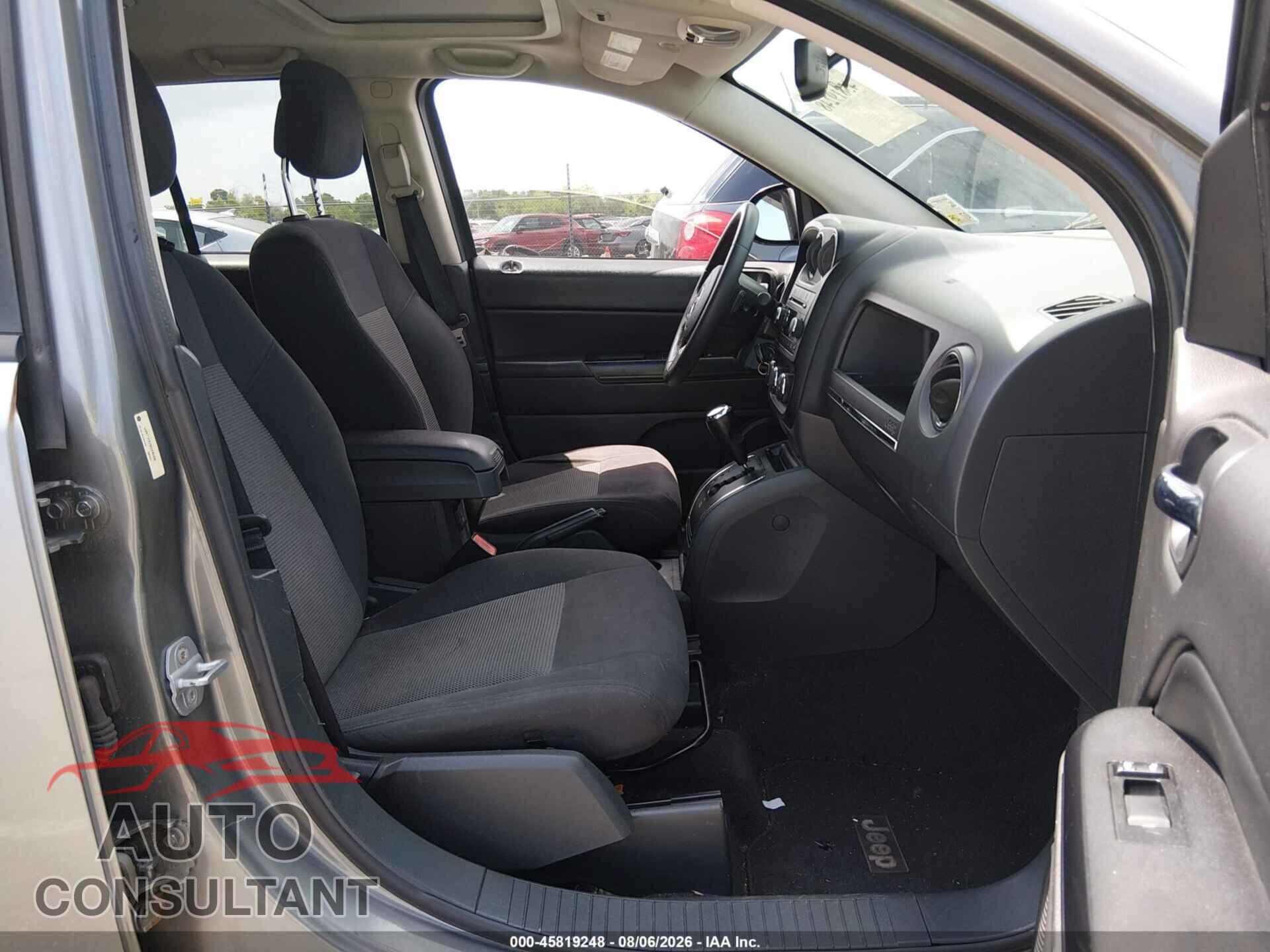 JEEP COMPASS 2011 - 1J4NT1FB2BD246498