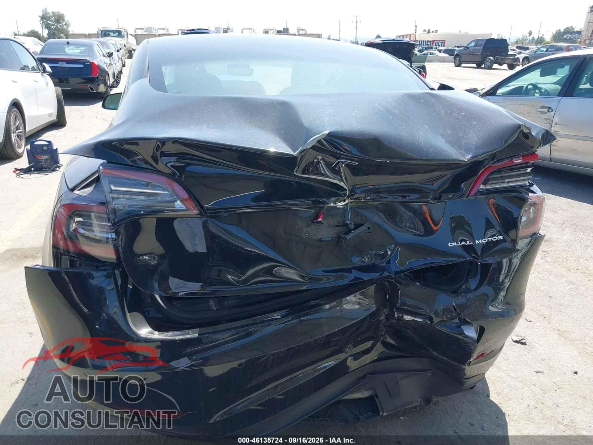 TESLA MODEL 3 2021 - 5YJ3E1EB8MF056824