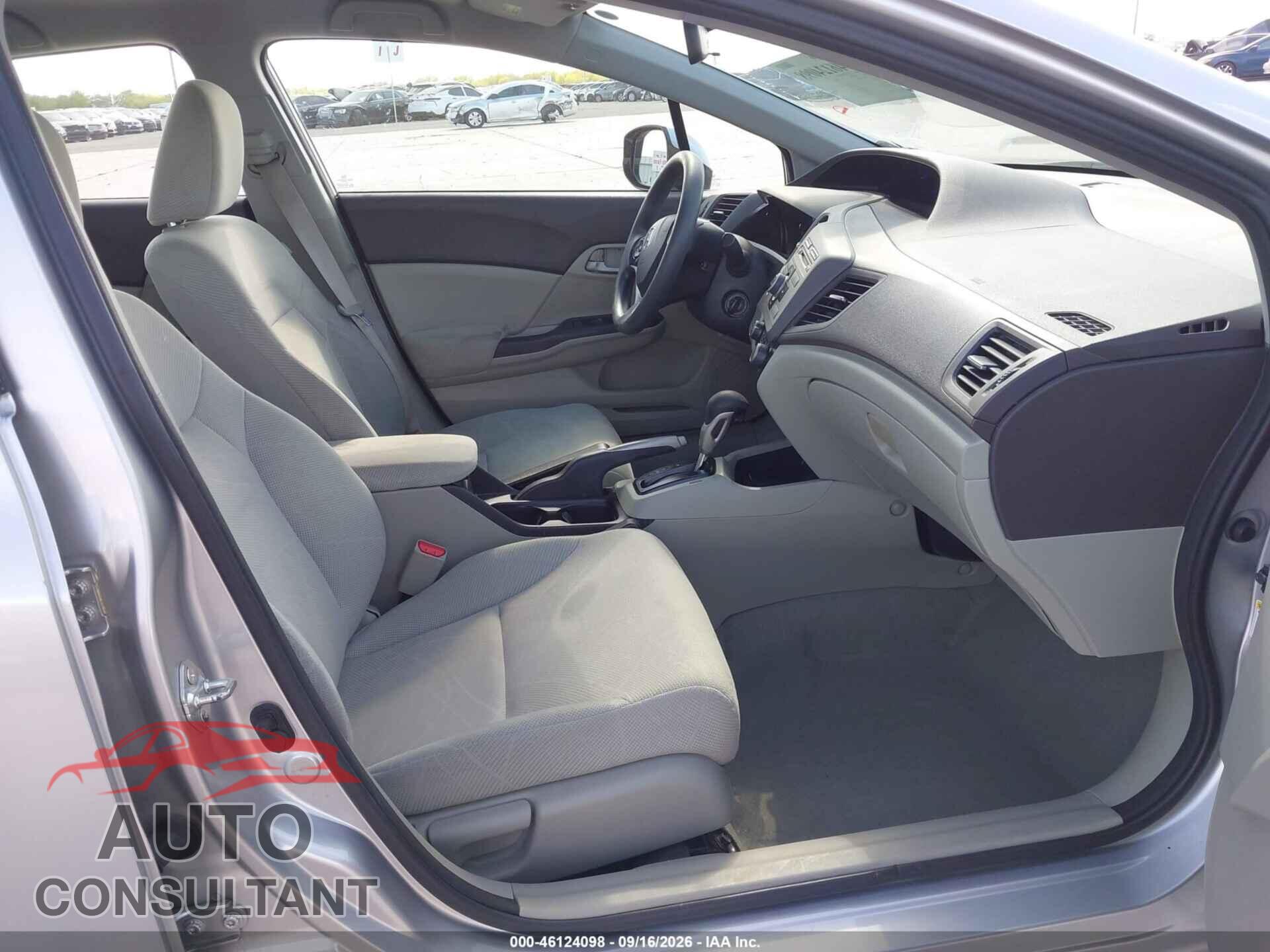 HONDA CIVIC 2012 - 2HGFB2F50CH309035