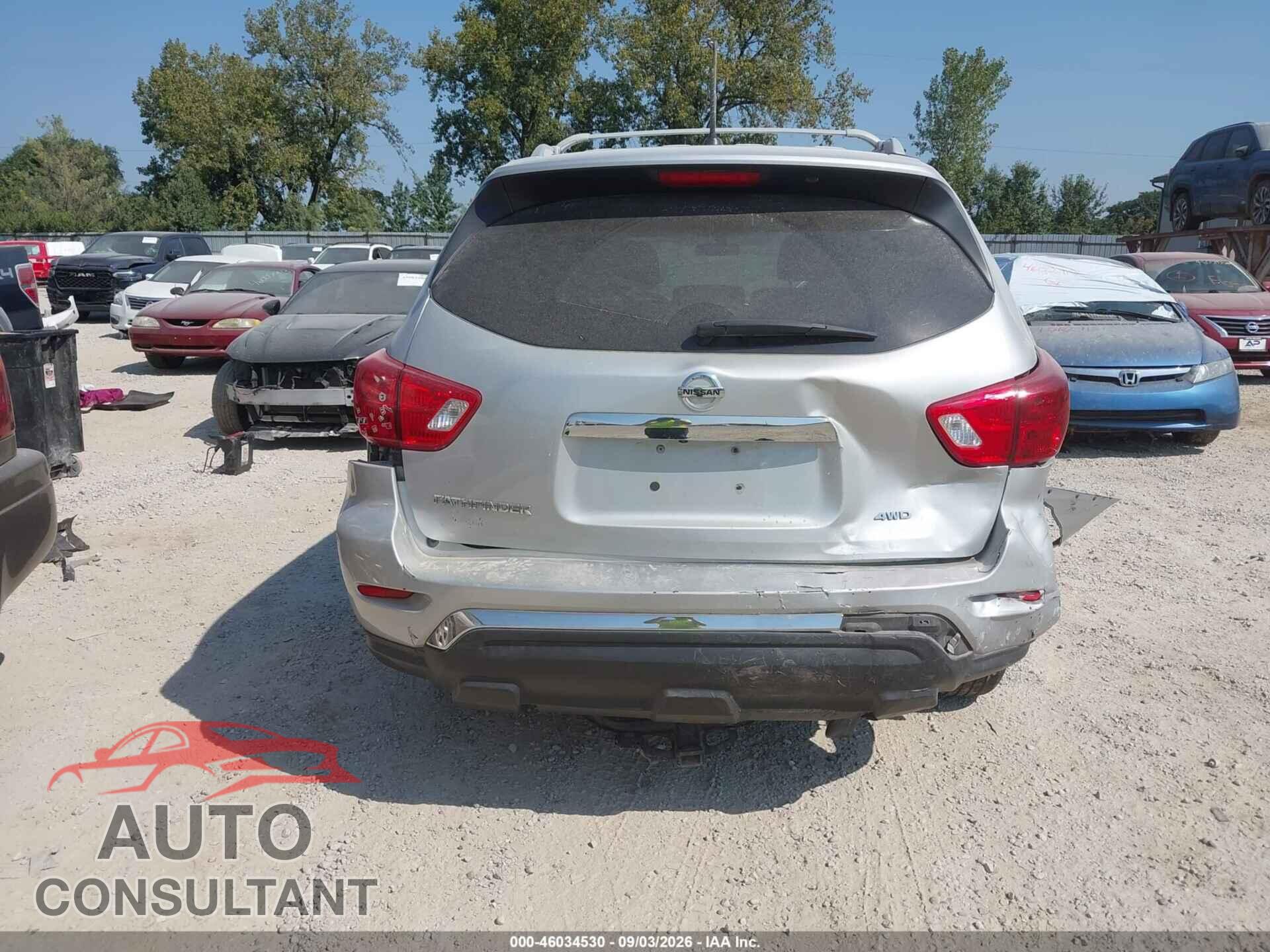 NISSAN PATHFINDER 2017 - 5N1DR2MM9HC908971