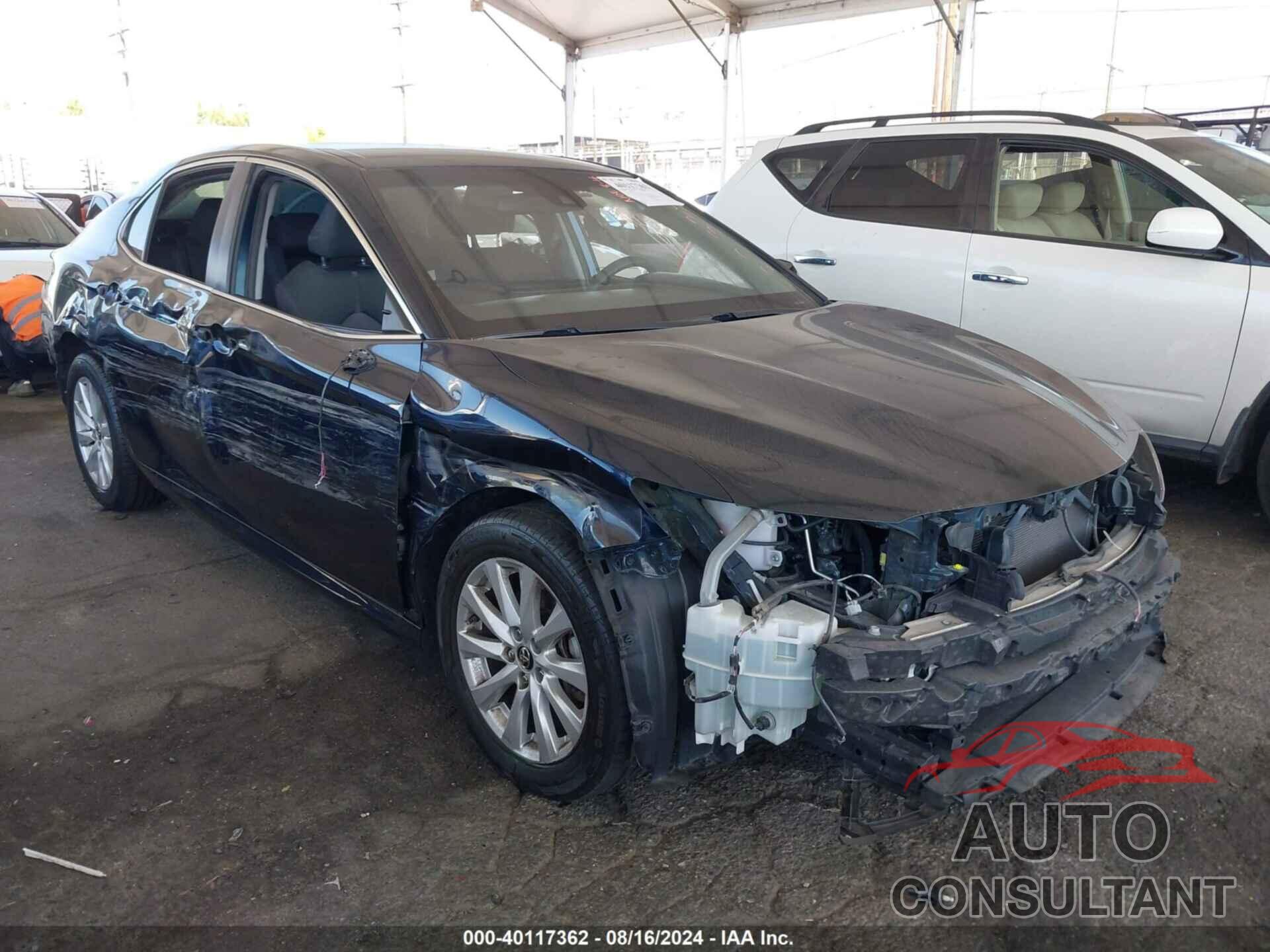 TOYOTA CAMRY 2018 - JTNB11HK9J3030787