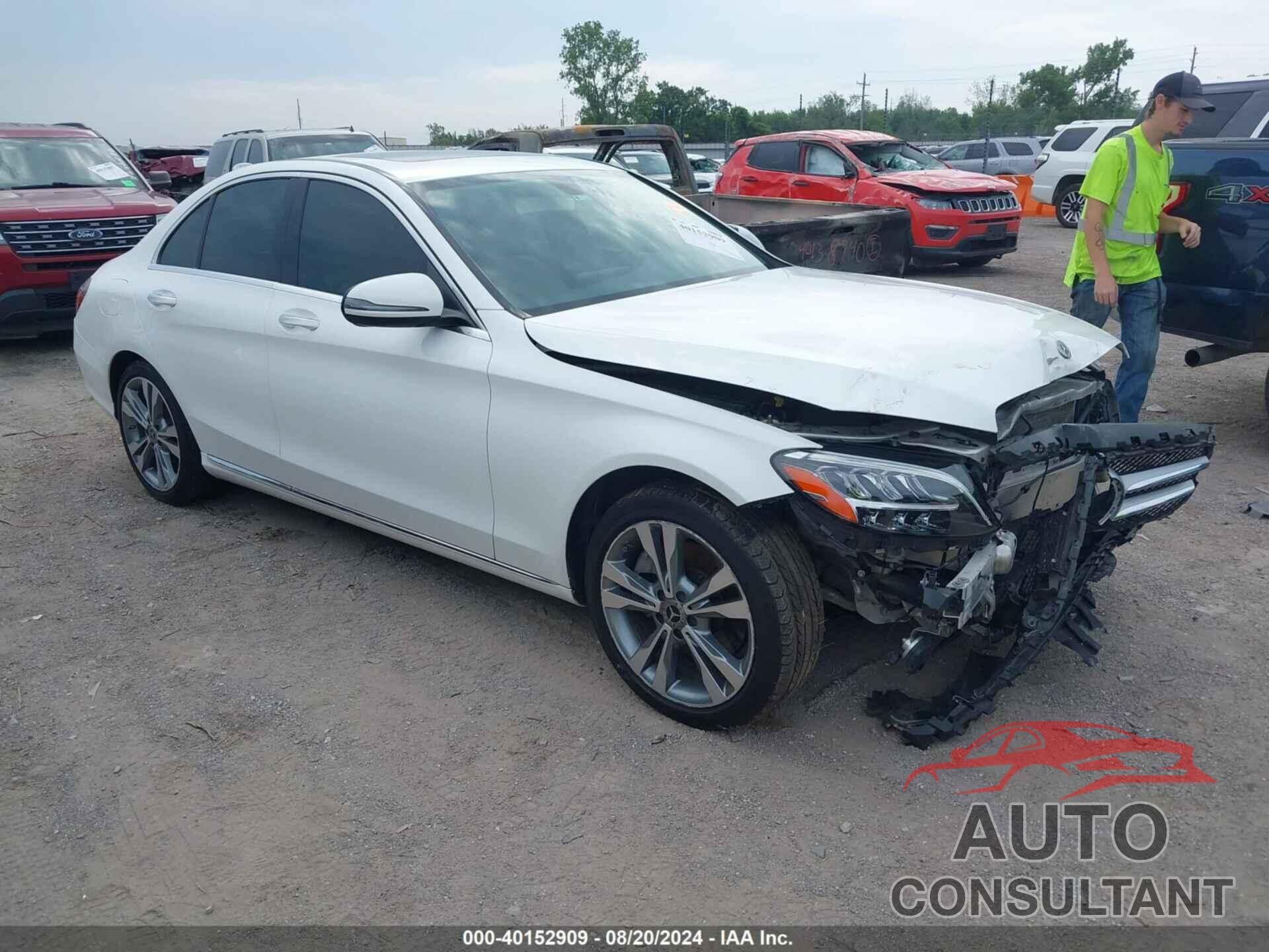 MERCEDES-BENZ C 300 2019 - 55SWF8EB9KU286533