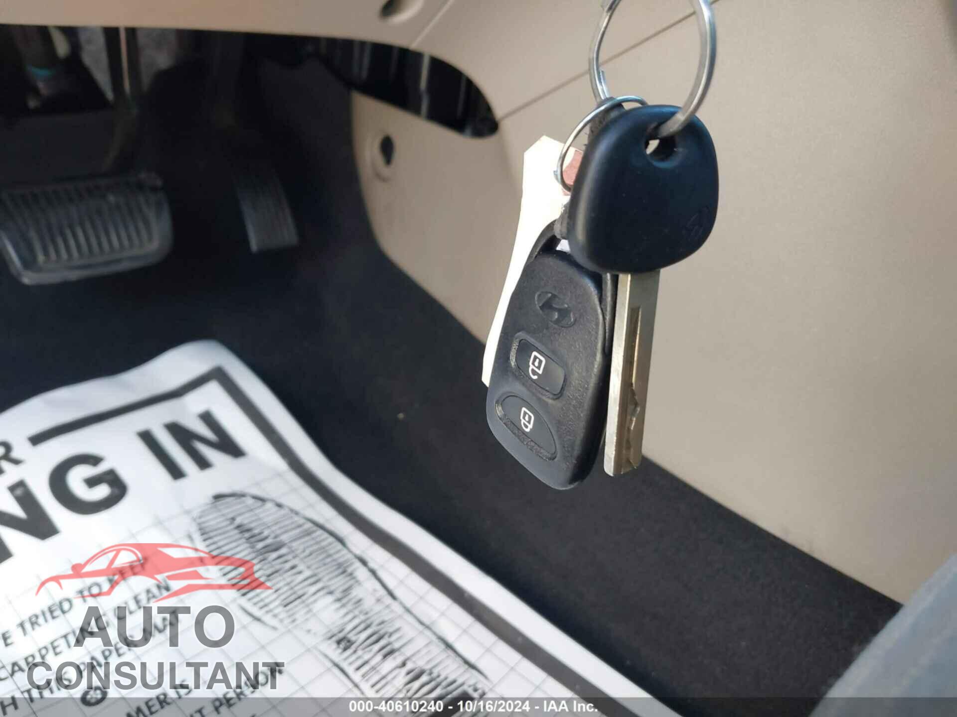 HYUNDAI ACCENT 2016 - KMHCT4AE1GU972789